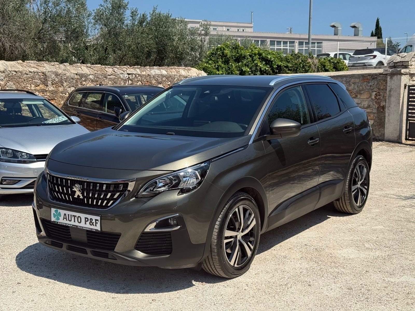 PEUGEOT 3008 1.6 HDI Active *HR auto/reg.06.2027./1 vlasnik*, fotografija 3
