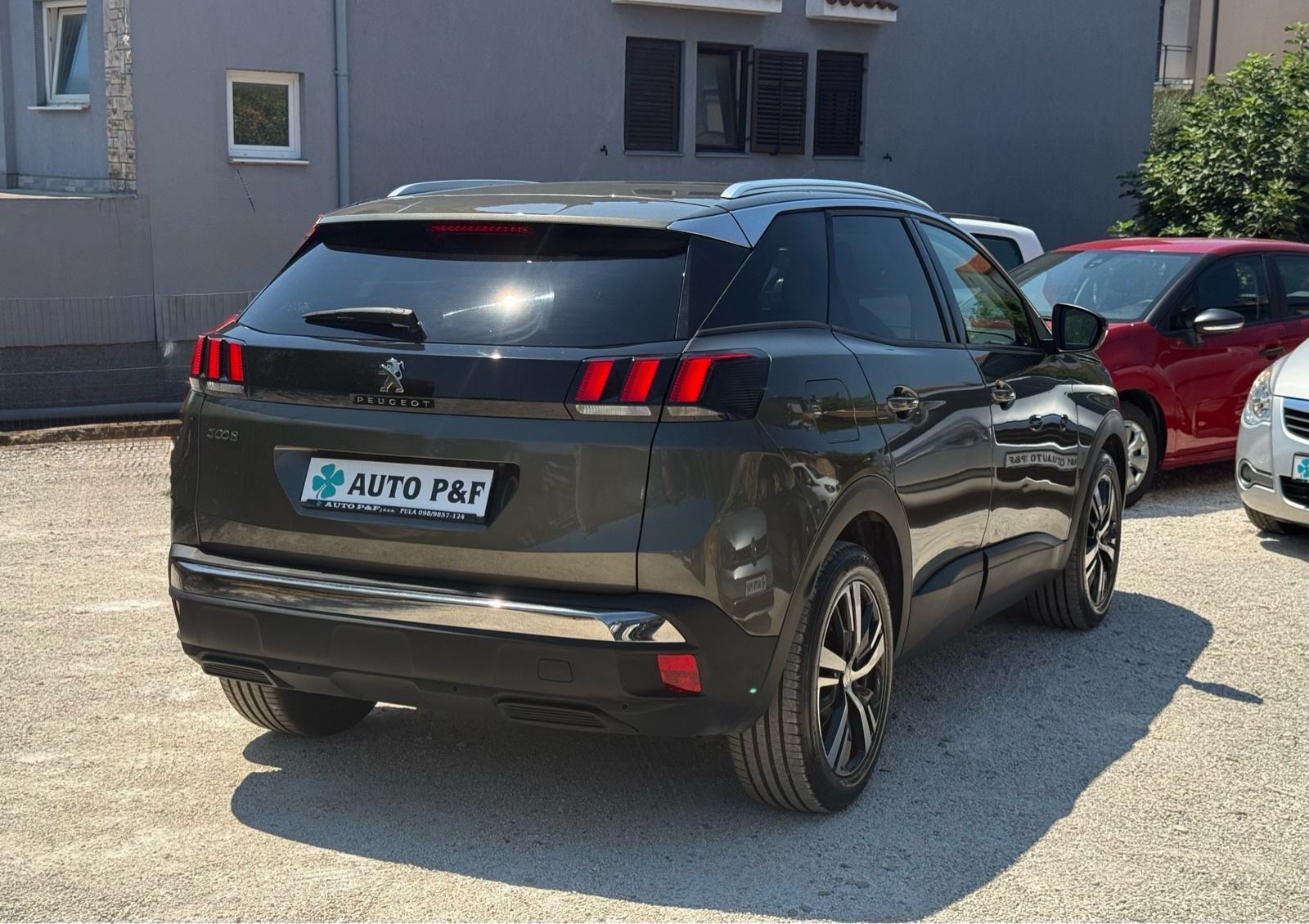 PEUGEOT 3008 1.6 HDI Active *HR auto/reg.06.2027./1 vlasnik*, fotografija 7