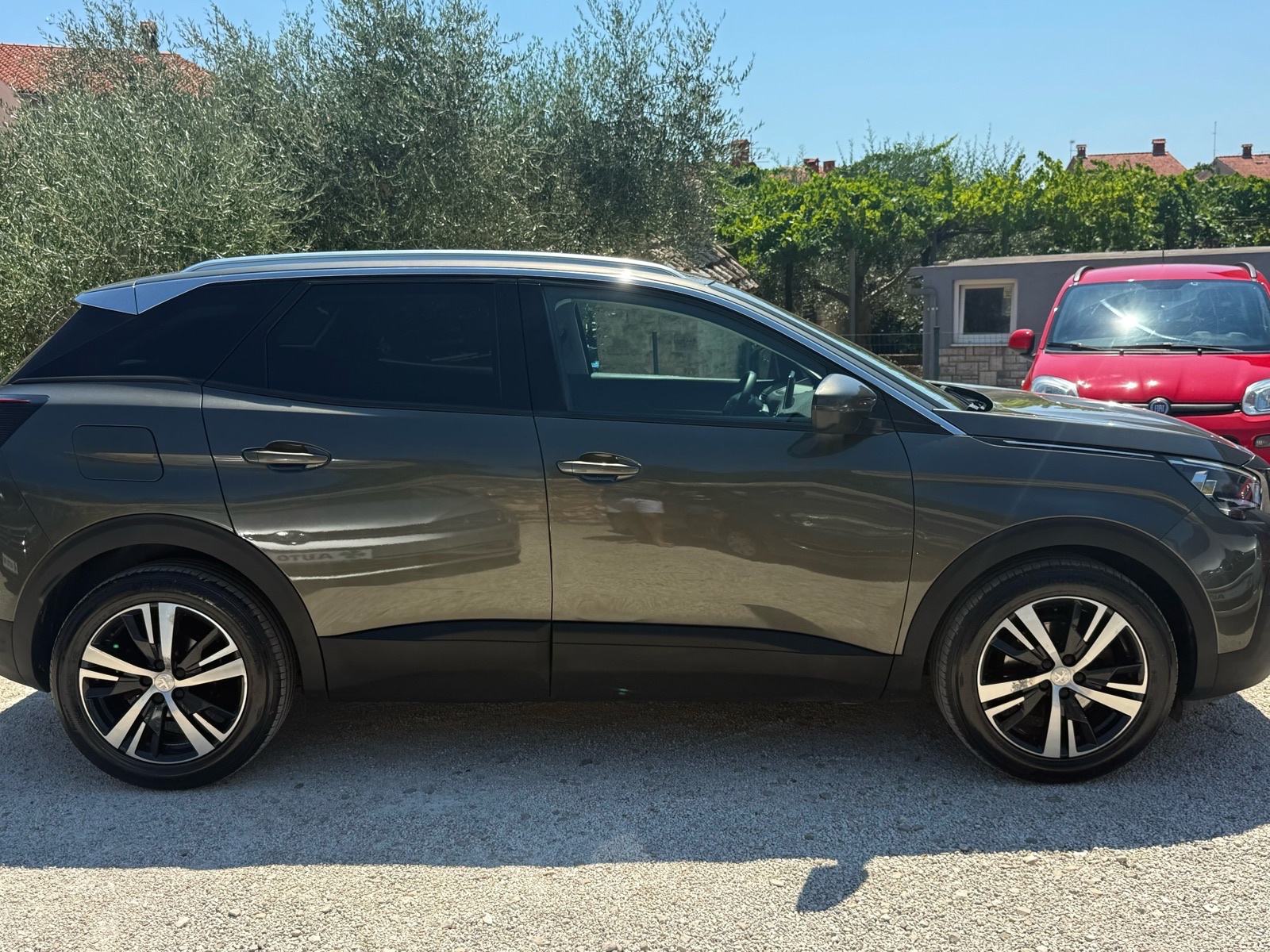 PEUGEOT 3008 1.6 HDI Active *HR auto/reg.06.2027./1 vlasnik*, fotografija 8