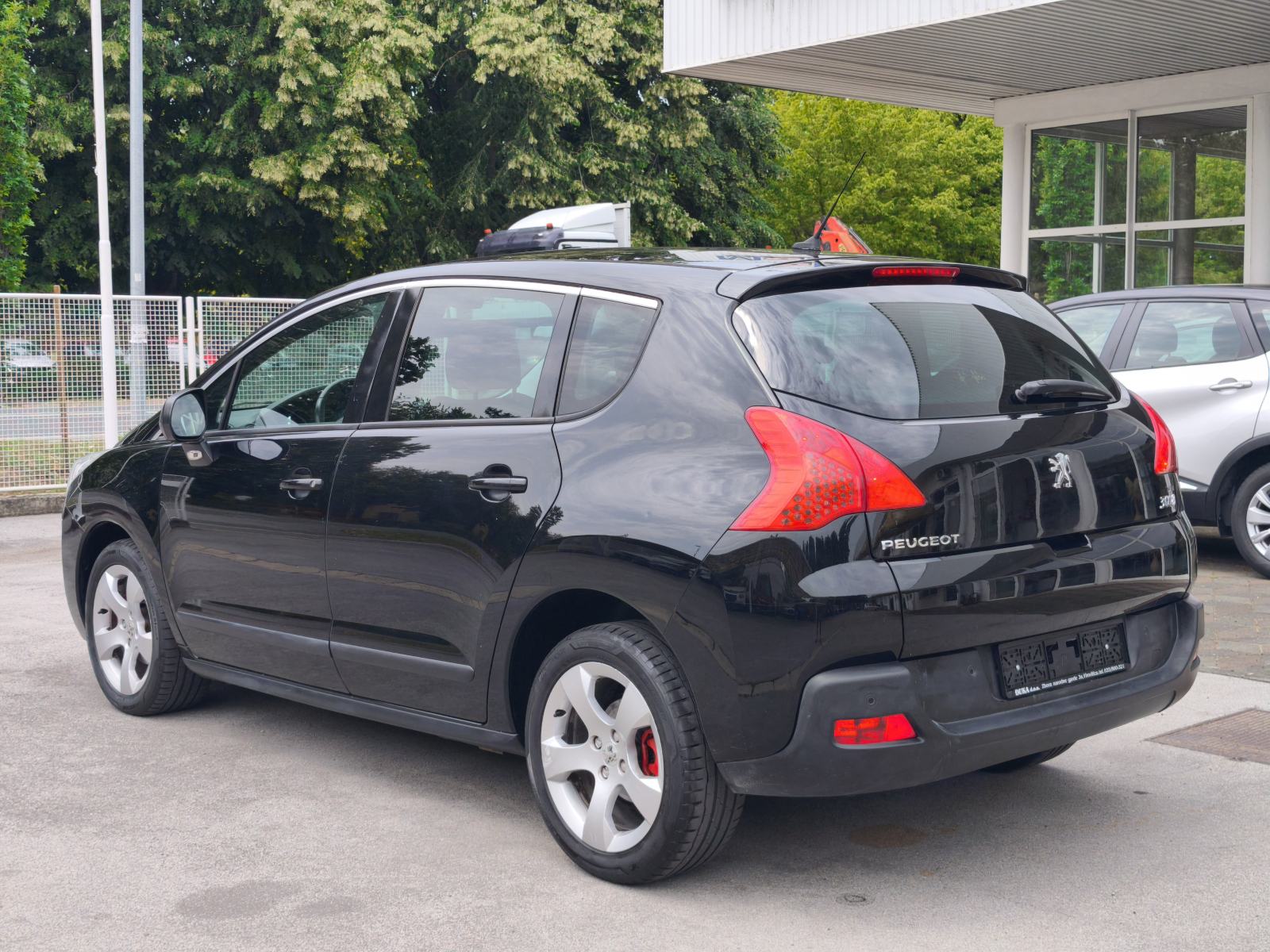Peugeot 3008 1,6 HDi AUTOMATIK NAVI PARK PILOT SENZORI BLUETOOTH ECO, fotografija 8