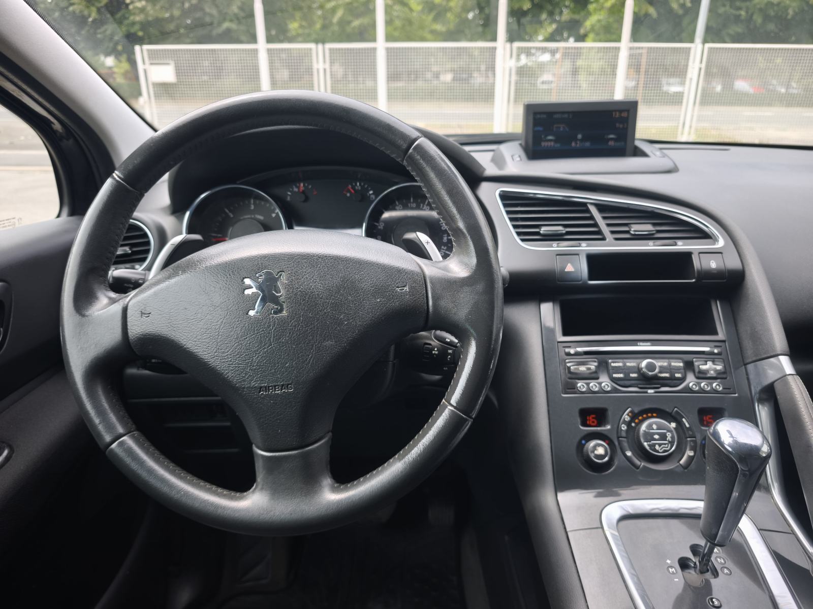 Peugeot 3008 1,6 HDi AUTOMATIK NAVI PARK PILOT SENZORI BLUETOOTH ECO, fotografija 17
