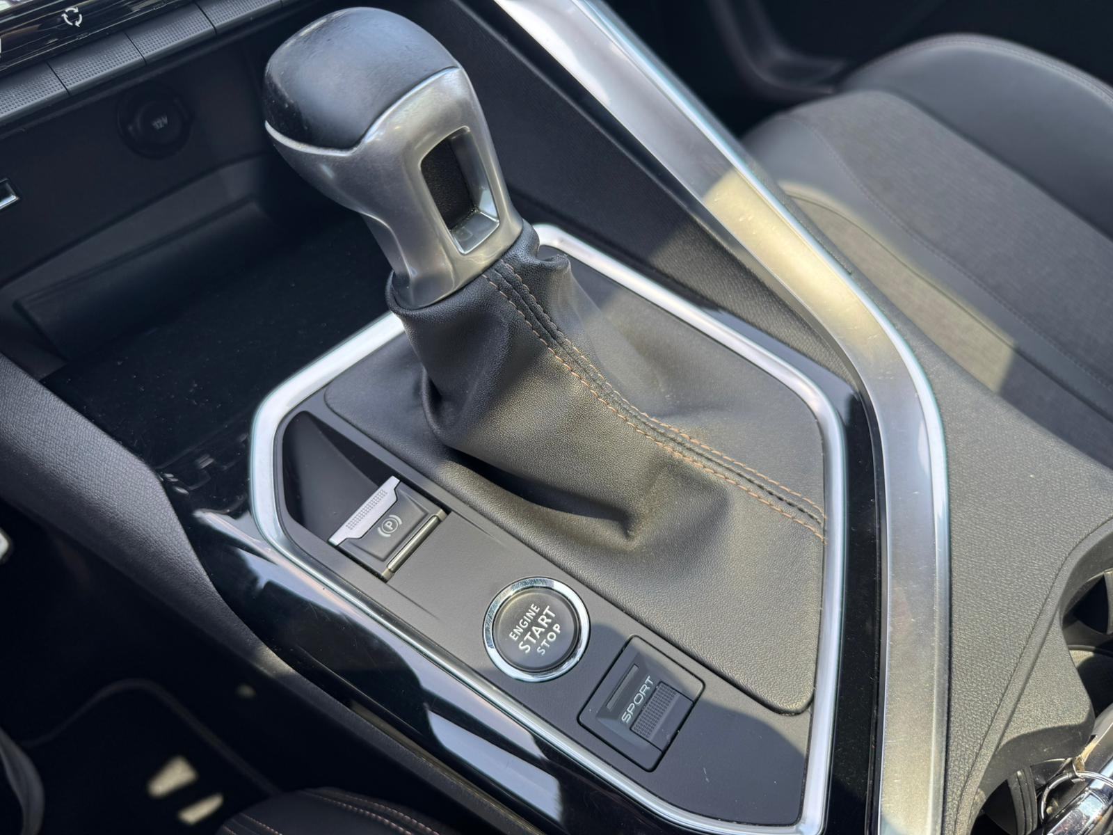 PEUGEOT 3008 1,5HDI GT-LINE NAVIGACIJA LED XENON KAMERA 360° ALU FELGE, fotografija 15