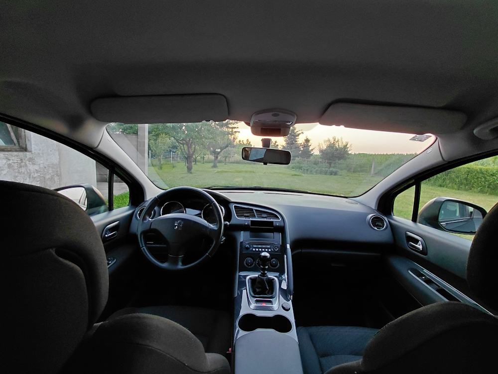 Peugeot 3008 1,6 HDi - nije uvoz, fotografija 9