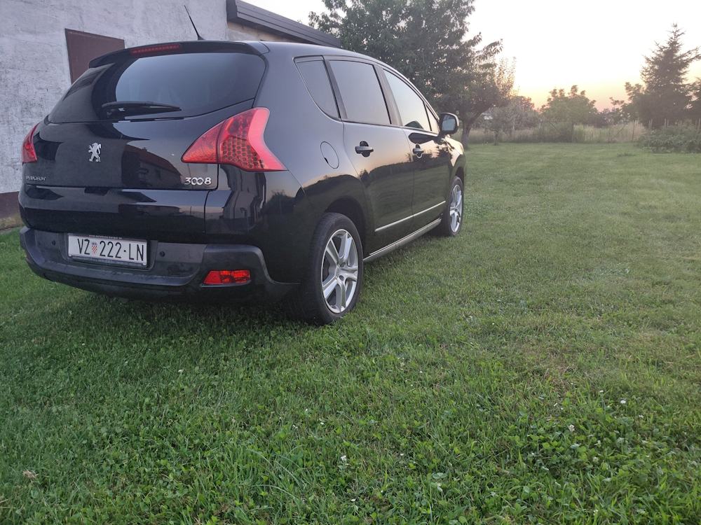 Peugeot 3008 1,6 HDi - nije uvoz, pogled izvana - slika 3