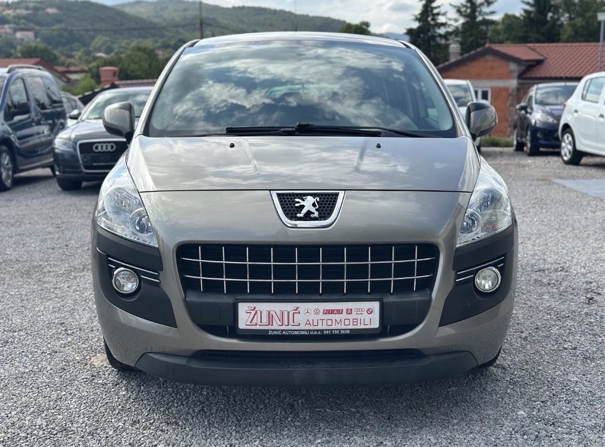 Peugeot 3008 1,6, fotografija 2