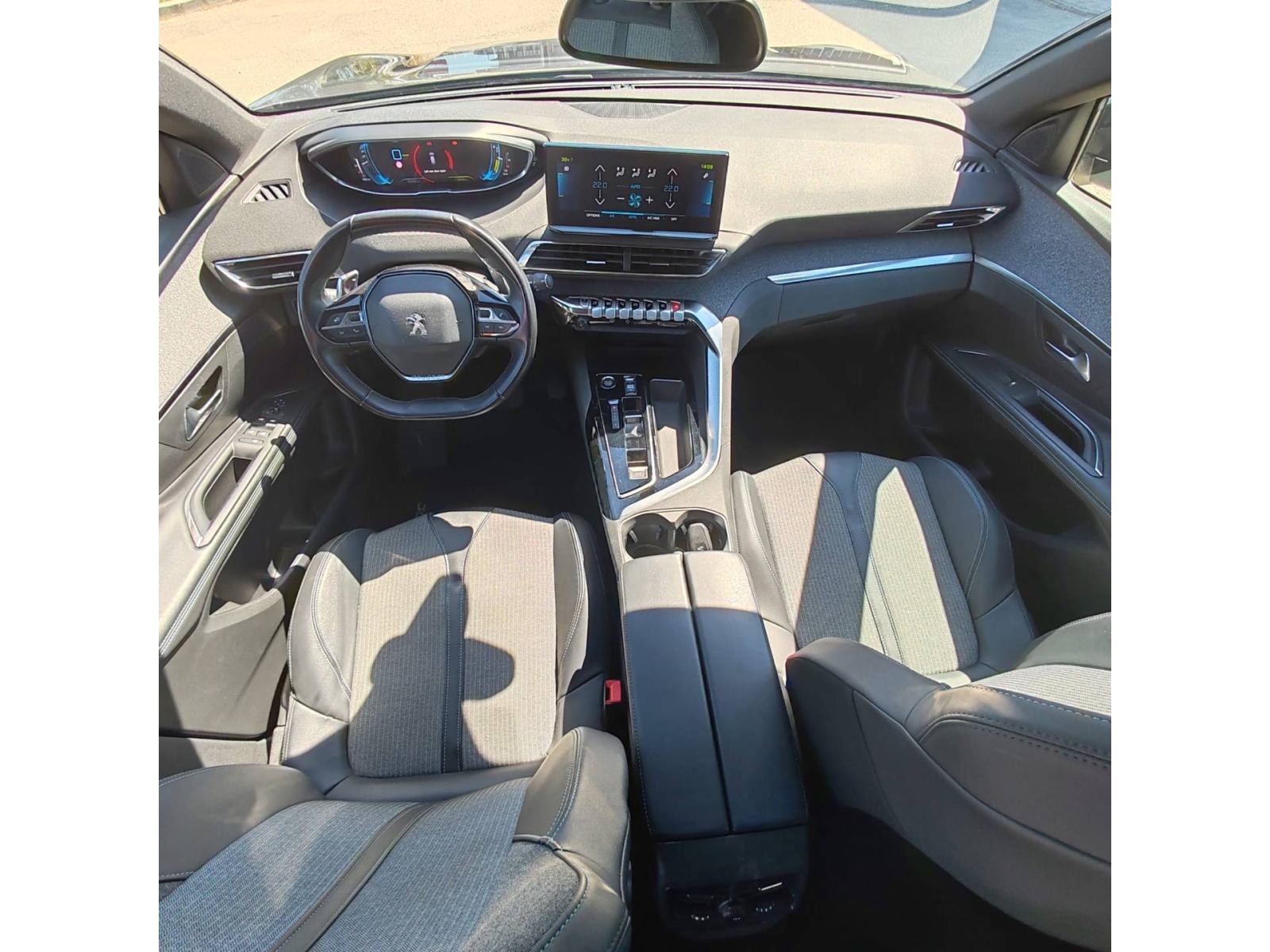 PEUGEOT 3008 1.6 THP ALLURE HYBRID 150 KS *VOZILO S JAMSTVOM*, fotografija 12