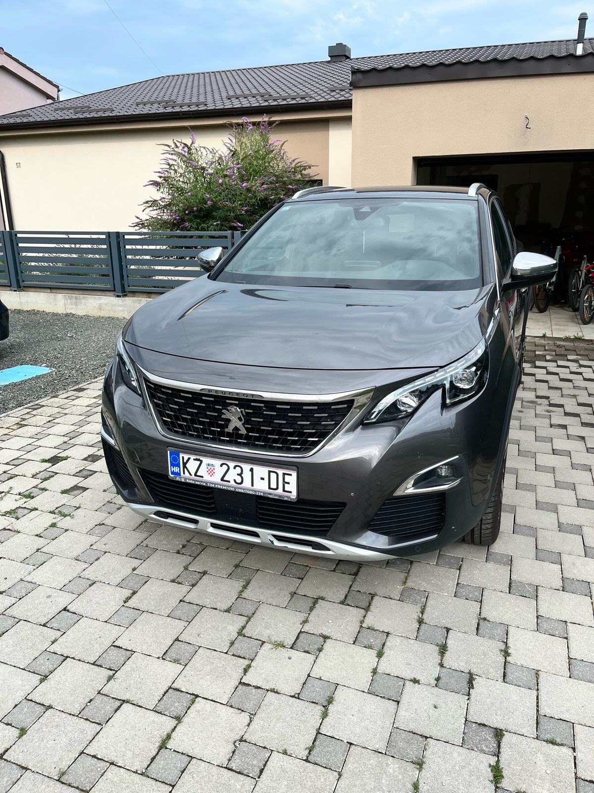 Peugeot 3008 GT 2,0 BlueHDI automatik, fotografija 2