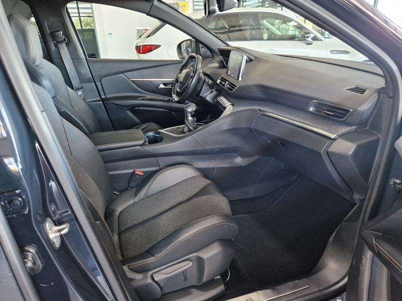 Peugeot 3008 2.0 BlueHDI GT Line, fotografija 15