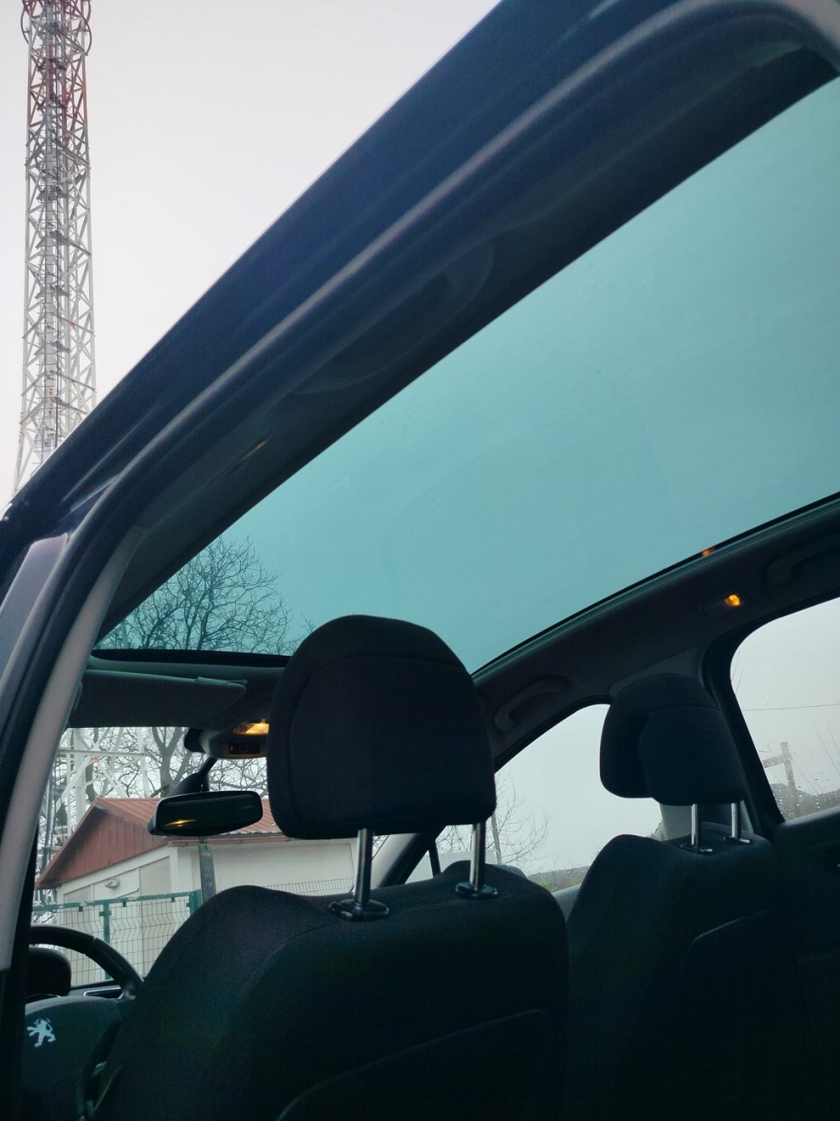 Peugeot 3008 2,0 HDi Panorama HUD, fotografija 7