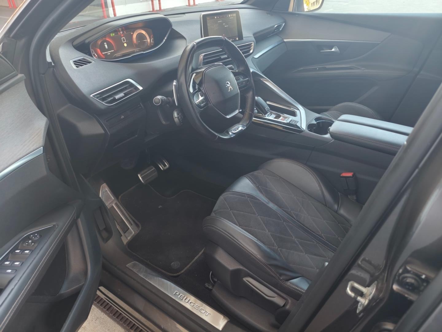 Peugeot 3008 2,0-180 ks AUTOMATIK GT, VELIKI SERVIS, JAMSTVO!!, fotografija 17