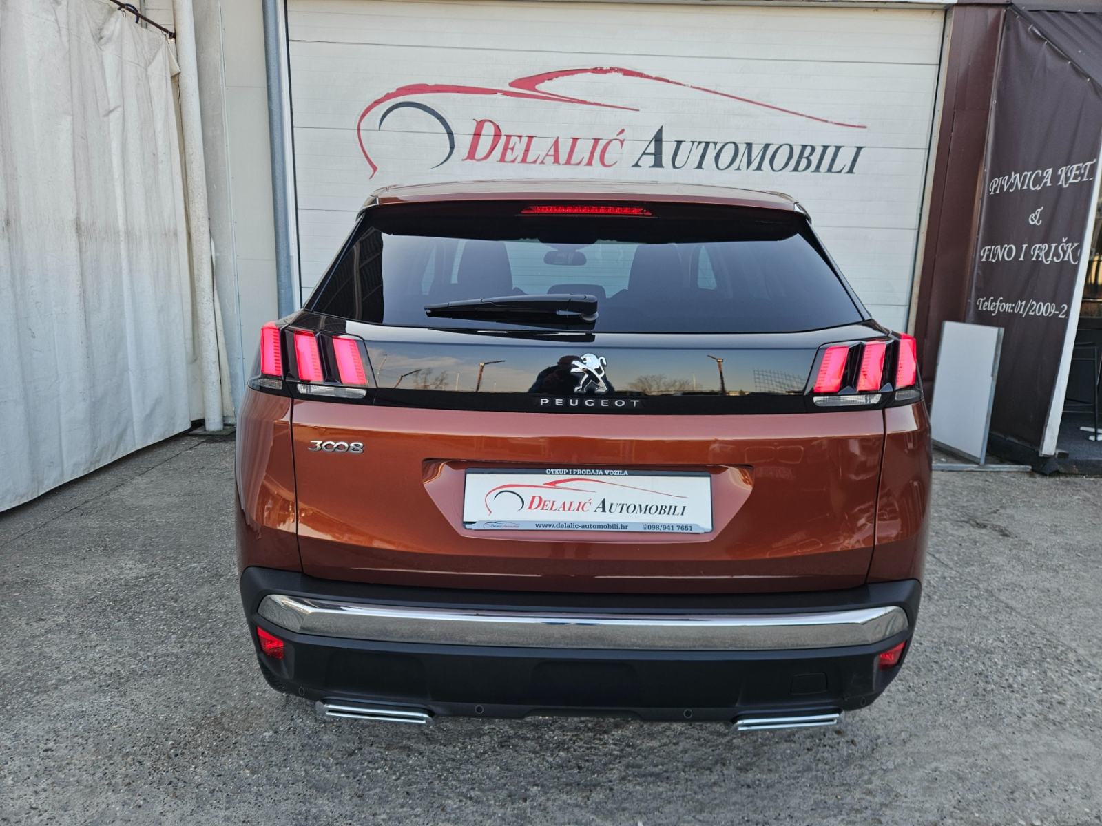 Peugeot 3008 1,5 BlueHDI ,REGISTRACIJA 1 GODINU., fotografija 6