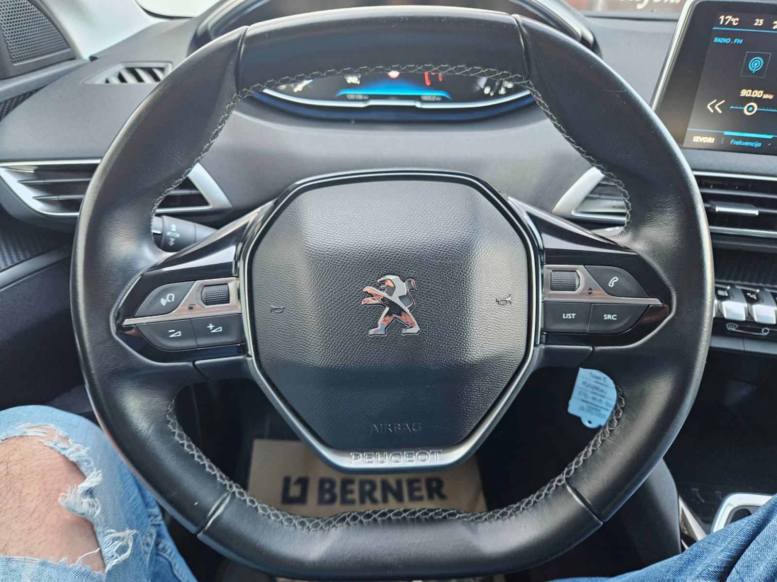 Peugeot 3008 1,5 BlueHDI ,REGISTRACIJA 1 GODINU., fotografija 9