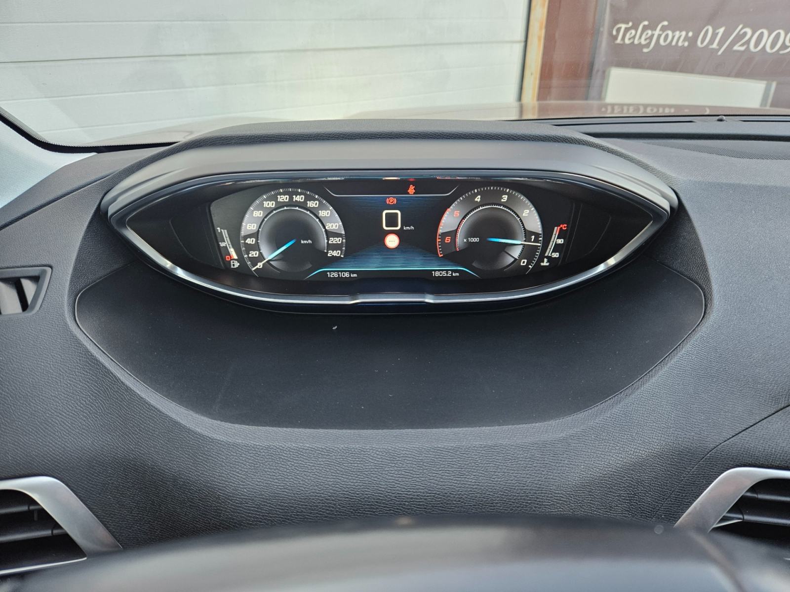 Peugeot 3008 1,5 BlueHDI ,REGISTRACIJA 1 GODINU., fotografija 10