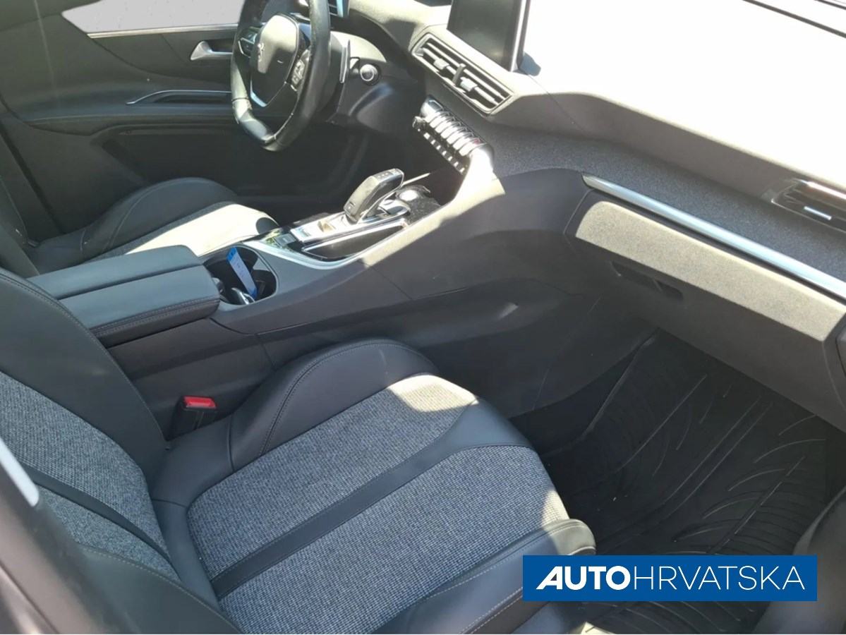 PEUGEOT 3008 ALLURE 1.5 BlueHDi 130 EAT8, 16.990,00 €, fotografija 14