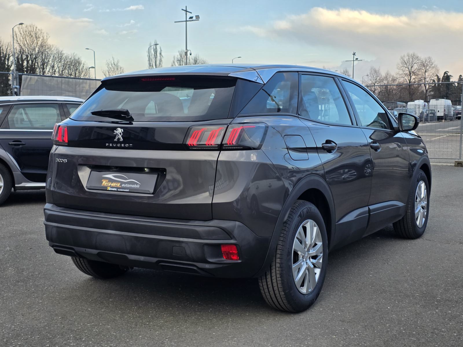 Peugeot 3008 AT8 1,5 HDI 130KS, KAMERA, VIRTUAL, LED, NOVE GUME, fotografija 4