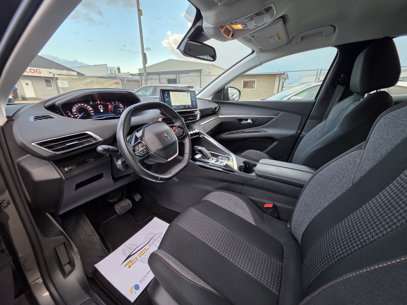 Peugeot 3008 AT8 1,5 HDI 130KS, KAMERA, VIRTUAL, LED, NOVE GUME, fotografija 10