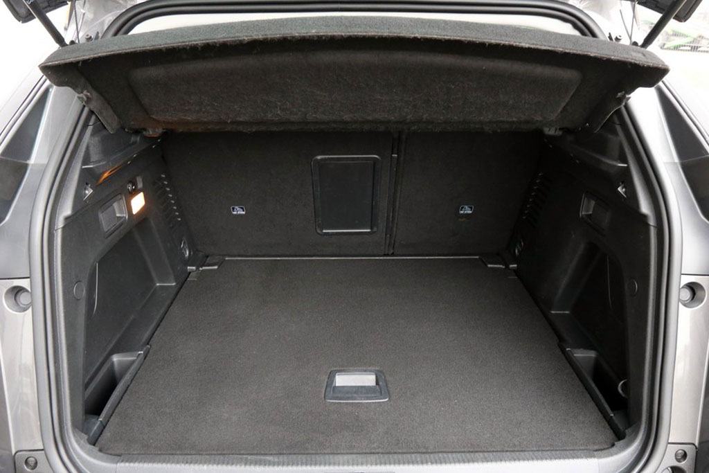 -AKCIJA-Peugeot 3008 BlueHDI 130KS Tiptronik Active VIRTUAL -Full LED-, fotografija 12