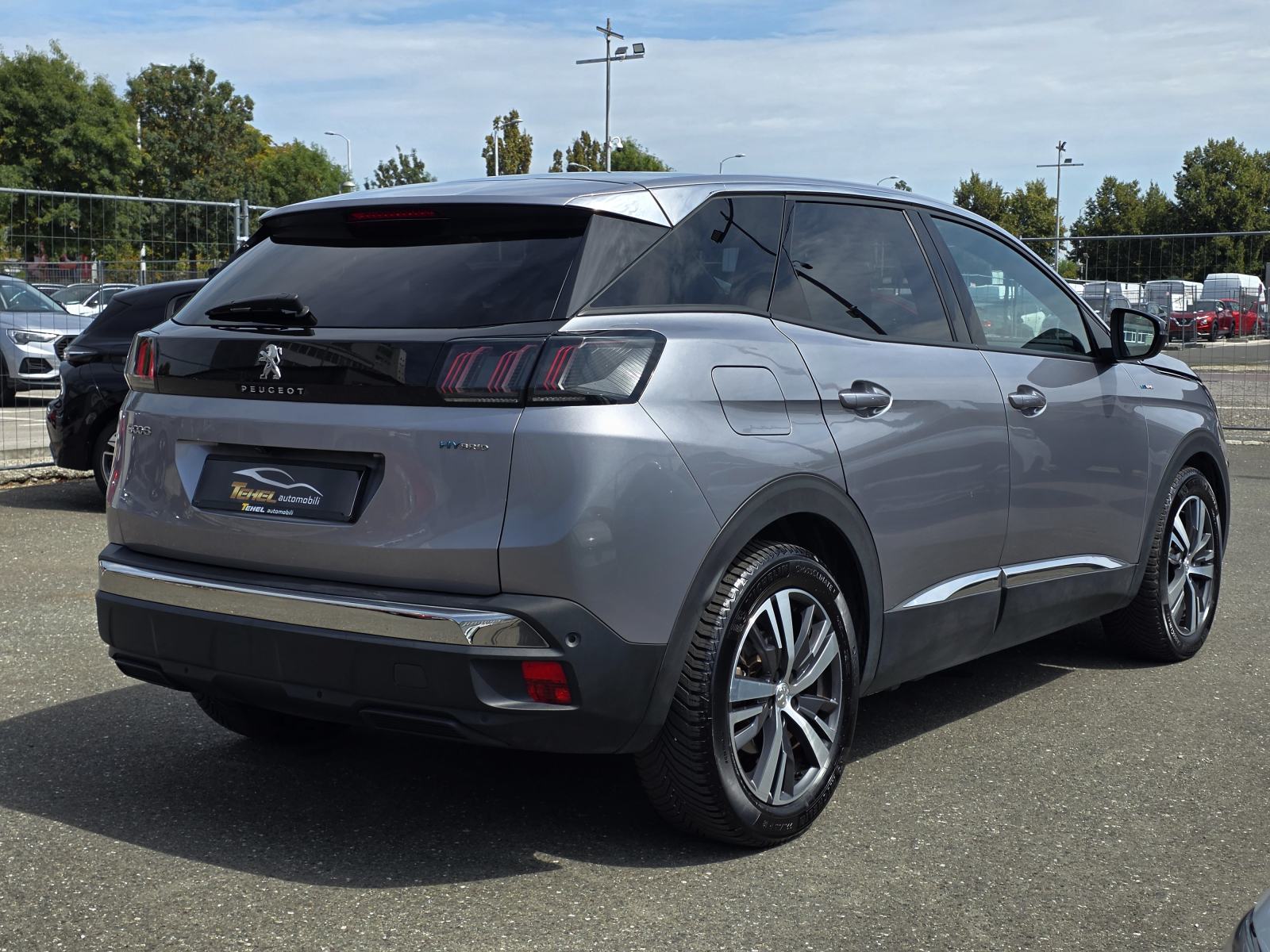 Peugeot 3008 EAT8 1,6 PHEV 225 KS, ALLURE, JAMSTVO, PDV, CAR VERTICAL, fotografija 4