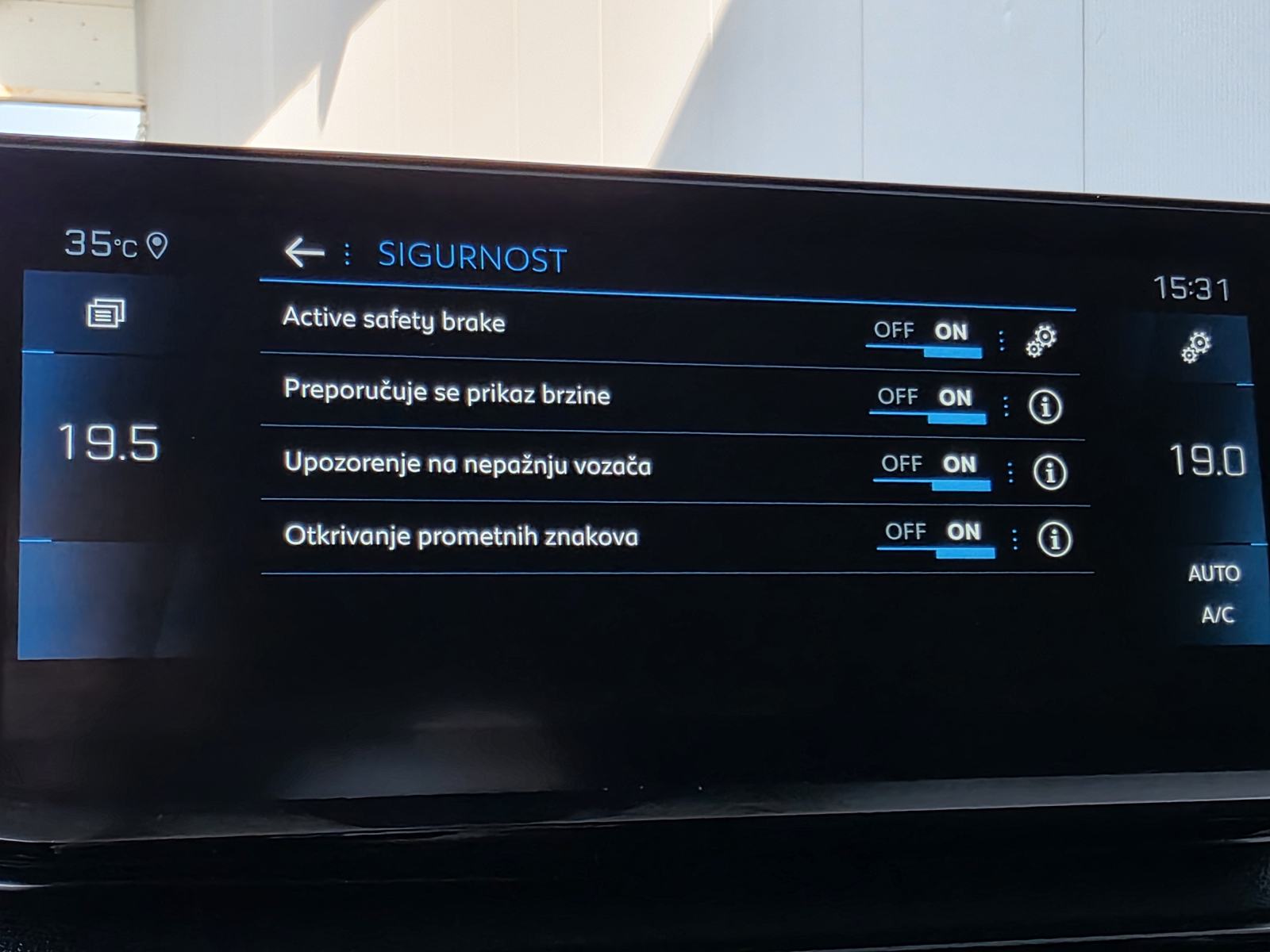 Peugeot 3008 EAT8, 130 KS, ALLURE, KAMERA, JAMSTVO, PDV, CAR VERTICAL, fotografija 14