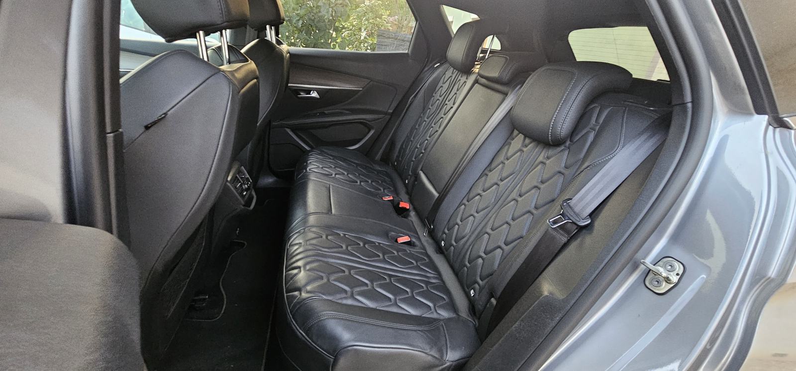 Peugeot 3008 GT 1.6 Hybrid-225ks Leazing, Jamstvo, fotografija 16