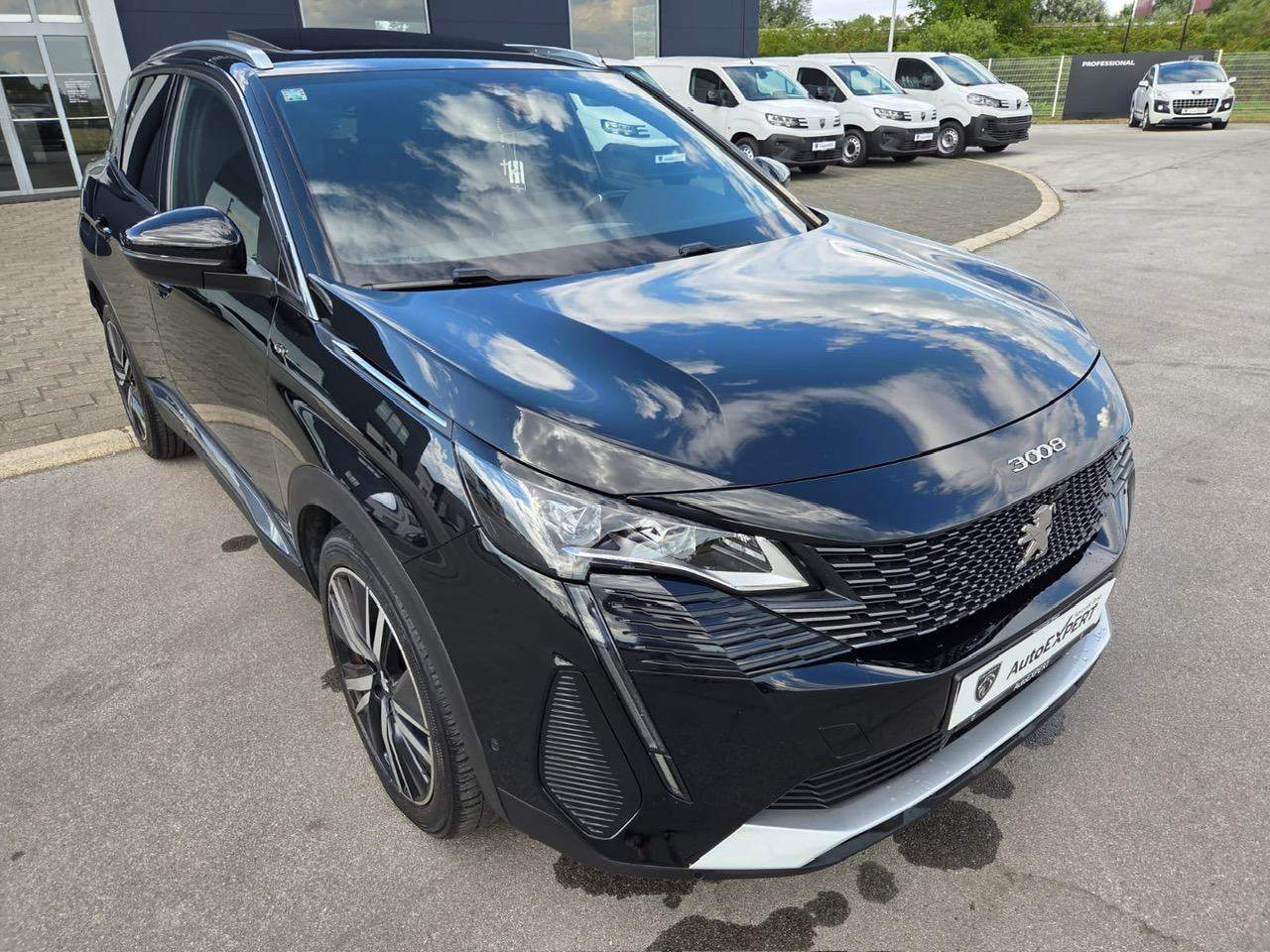 PEUGEOT 3008 GT 1,2 PURE TECH 130 KS, AUTOMATIK,, fotografija 2