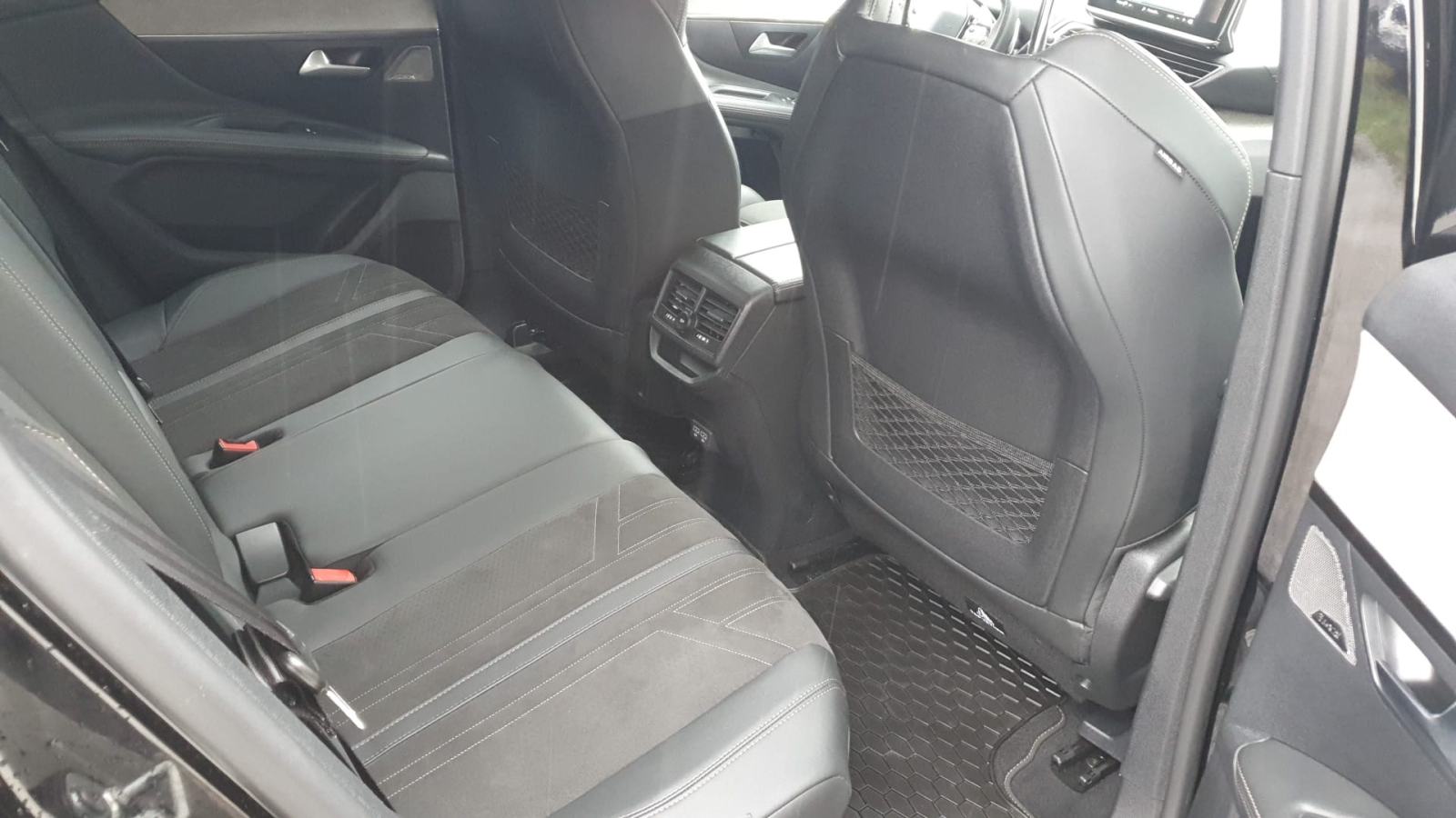 Peugeot 3008 GT 1,5 BlueHDI AUTOMATIK PANORAMA, fotografija 12