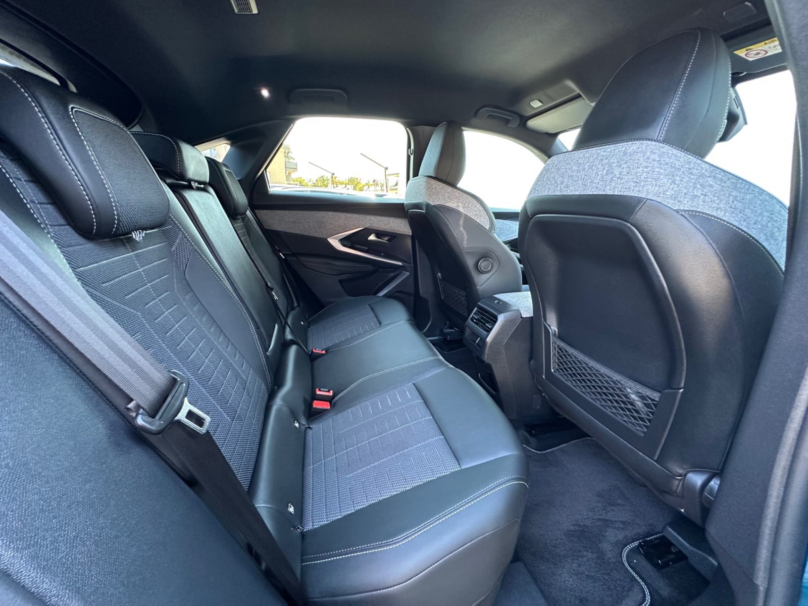 Peugeot 3008 HYBRID 145 GT E-DCS 6| 24MJ JAMSTVA | U PDV-U, fotografija 16