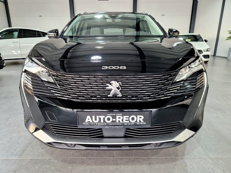 Peugeot 3008 Plug-in Hybrid 225 Allure automatik, fotografija 2
