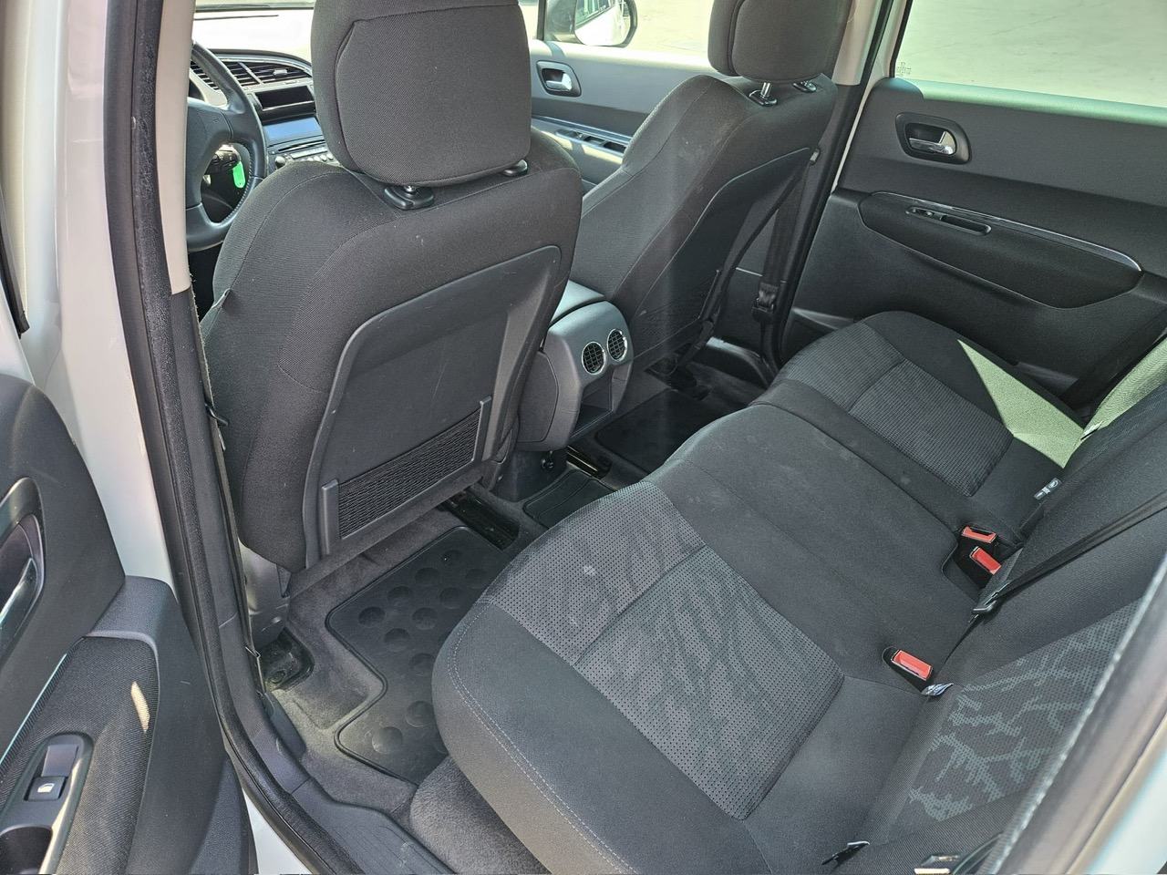 PEUGEOT 3008 PREMIUM 2,0 HDI 150 KS, NIJE UVOZ..., fotografija 17