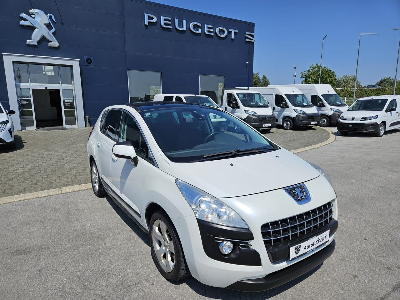 PEUGEOT 3008 PREMIUM 2,0 HDI 150 KS, NIJE UVOZ..., fotografija 1