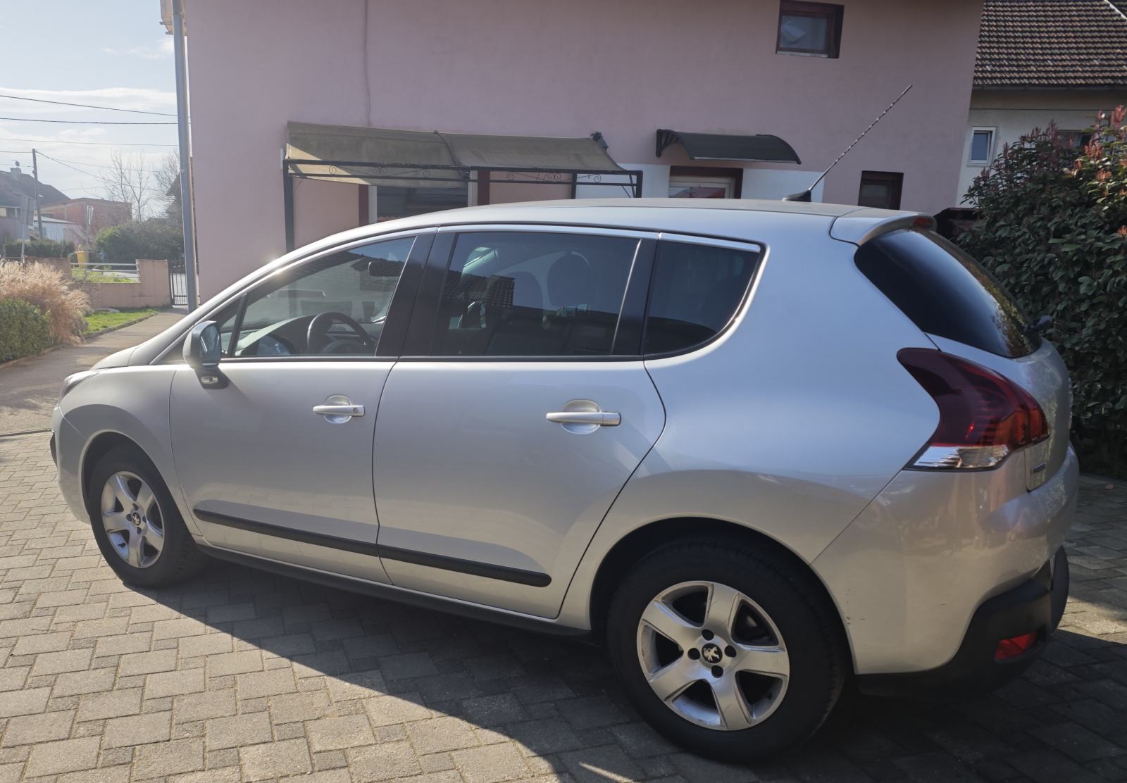Peugeot 3008, fotografija 7