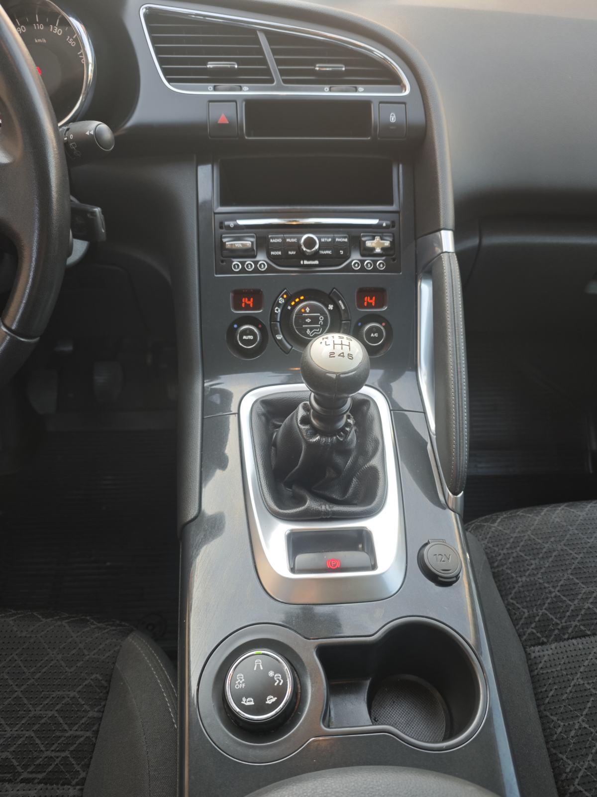 Peugeot 3008, fotografija 14