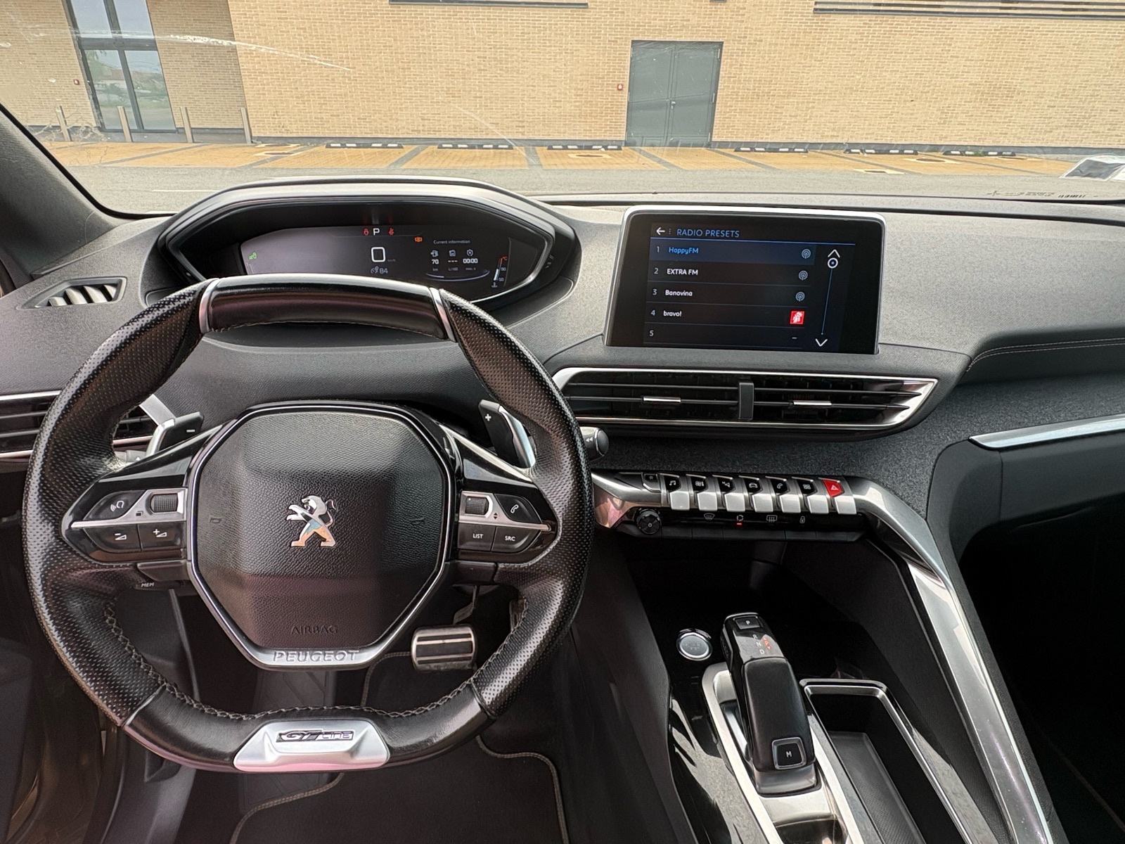 Peugeot 3008,novi lanac,1.5 BlueHDI,automatik,GT Line, Veliki Servis, fotografija 12