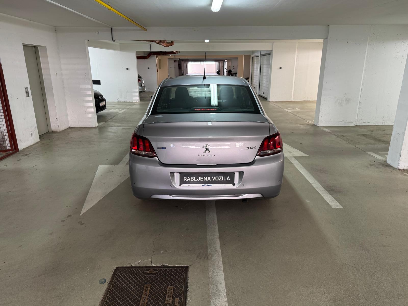 Peugeot 301 1.6hdi *ALLURE***64000KM**DIGI KLIMA*NAV*LEASING-KARTICE*, pogled izvana - slika 5
