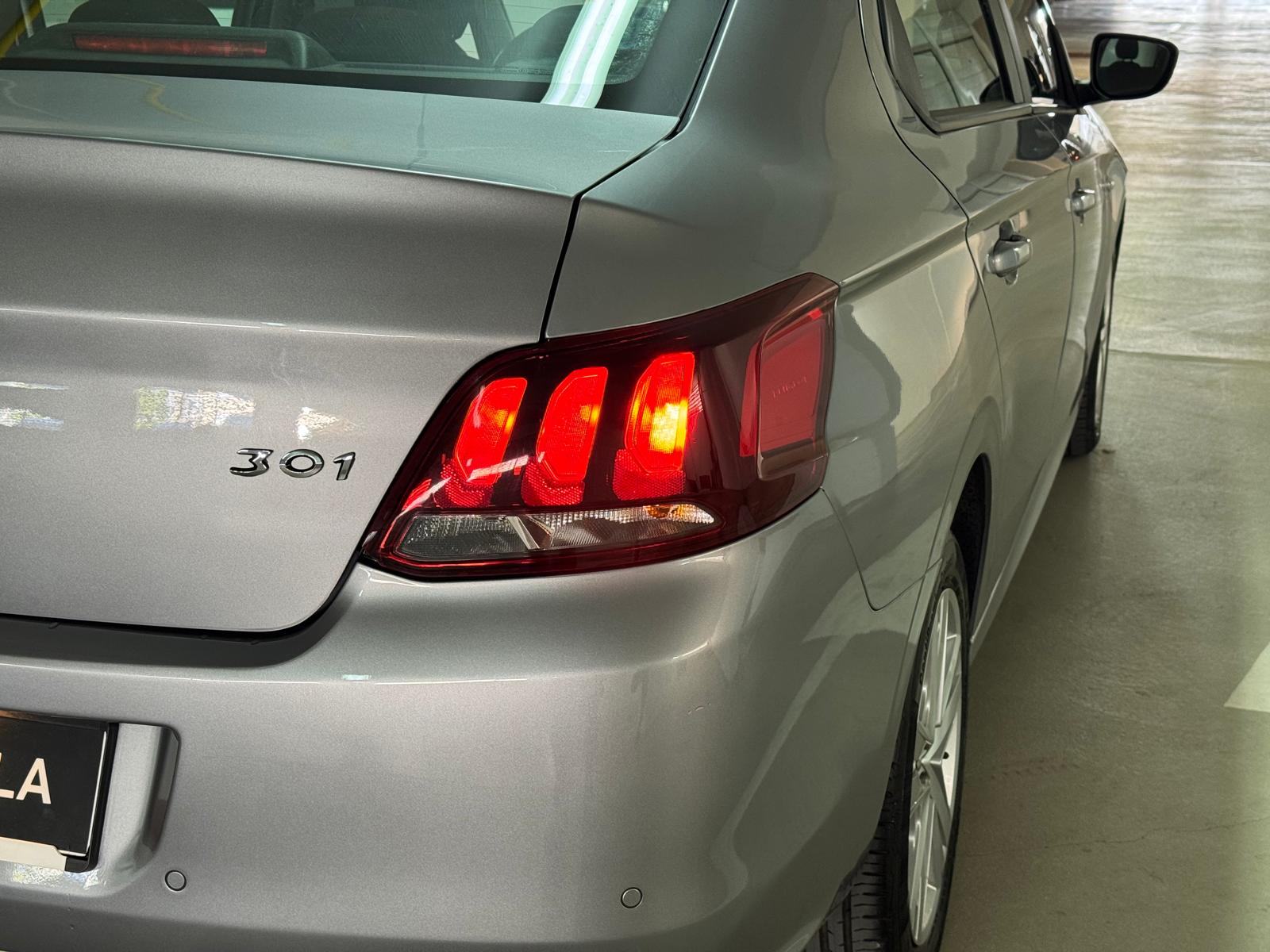 Peugeot 301 1.6hdi *ALLURE***64000KM**DIGI KLIMA*NAV*LEASING-KARTICE*, fotografija 20
