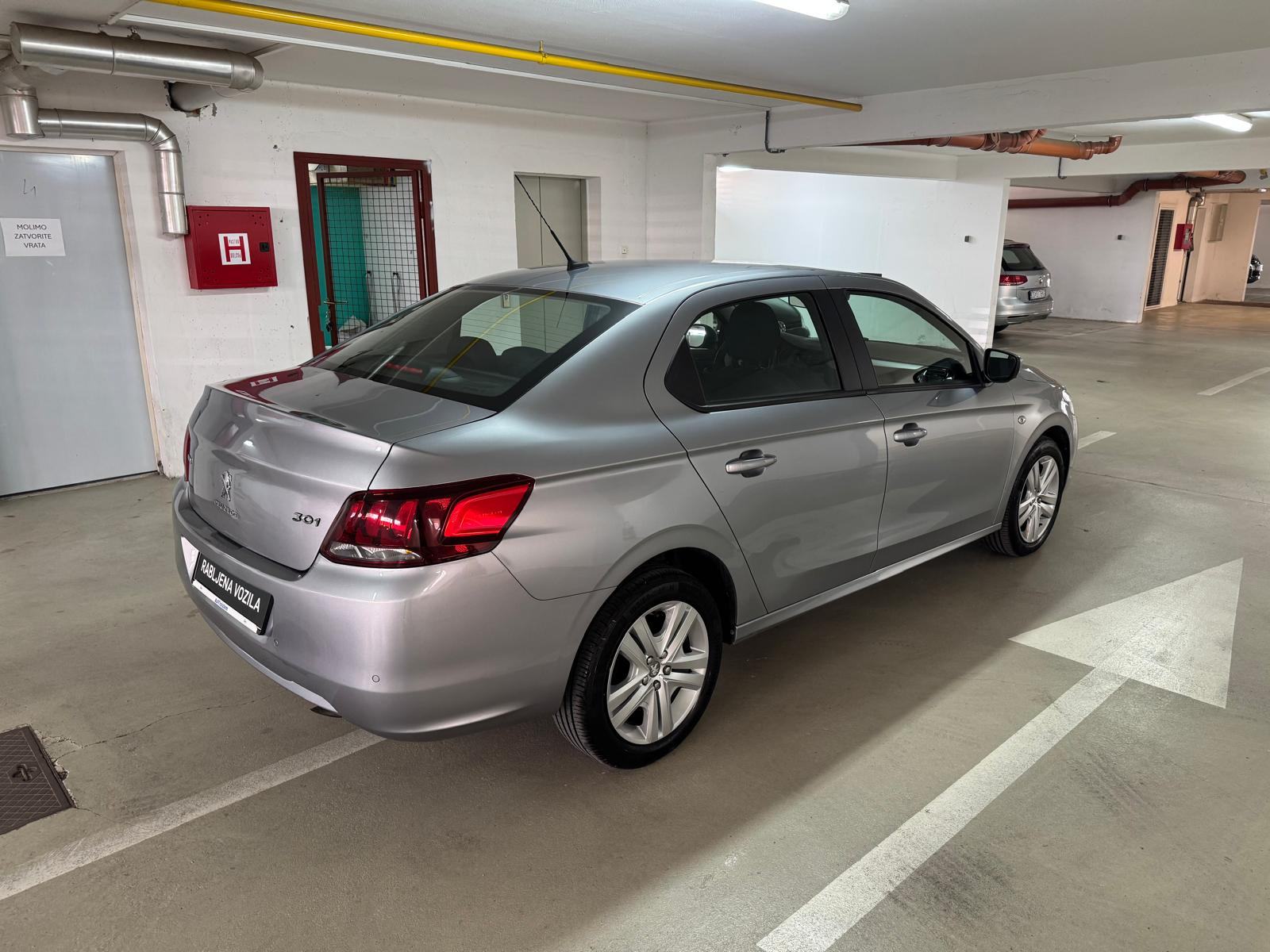 Peugeot 301 1.6hdi *ALLURE***64000KM**DIGI KLIMA*NAV*LEASING-KARTICE*, pogled izvana - slika 4
