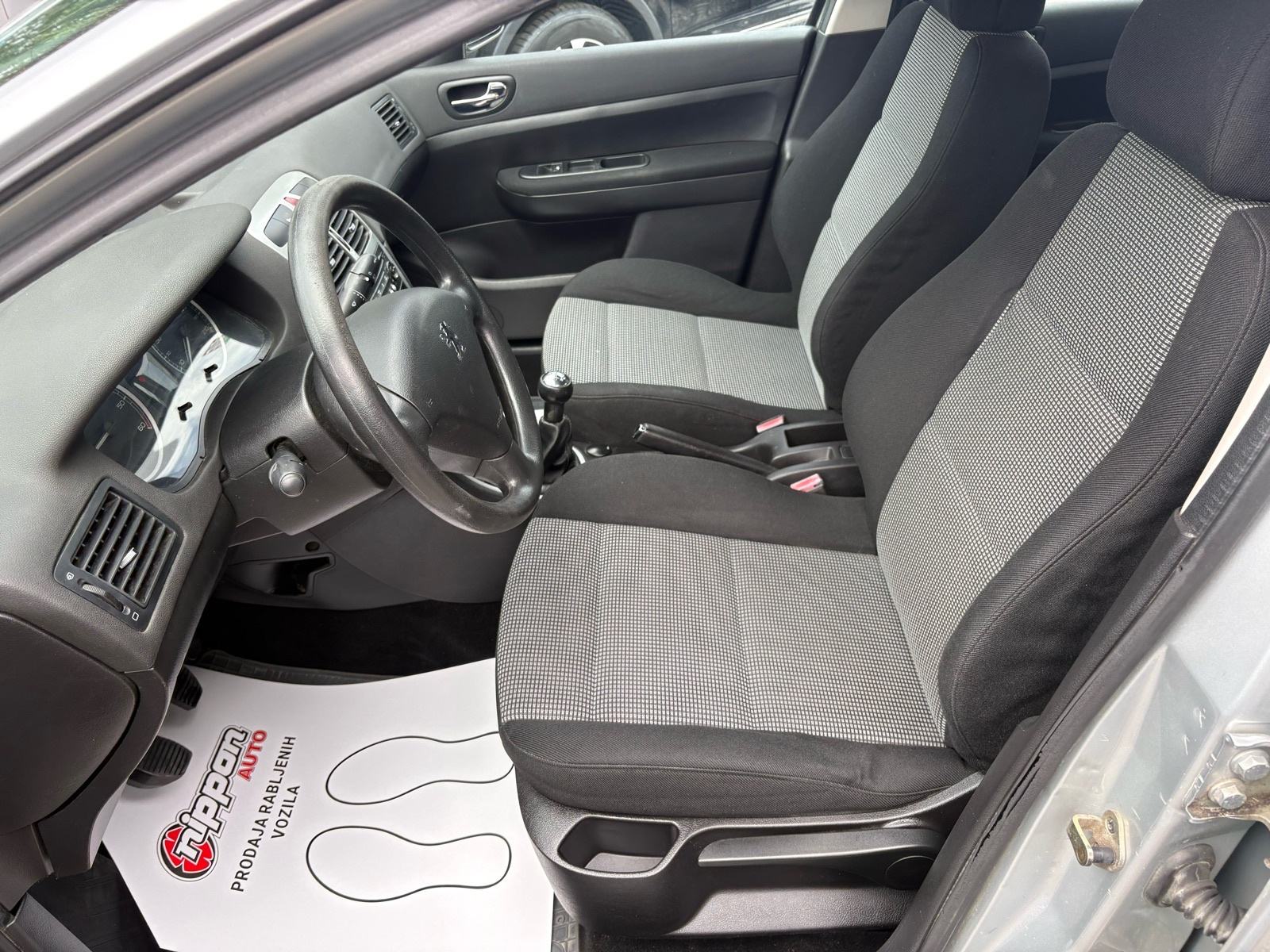 Peugeot 307 1,6 HDi REG:08/2026 - KLIMA - AUTOKREDIT, fotografija 10