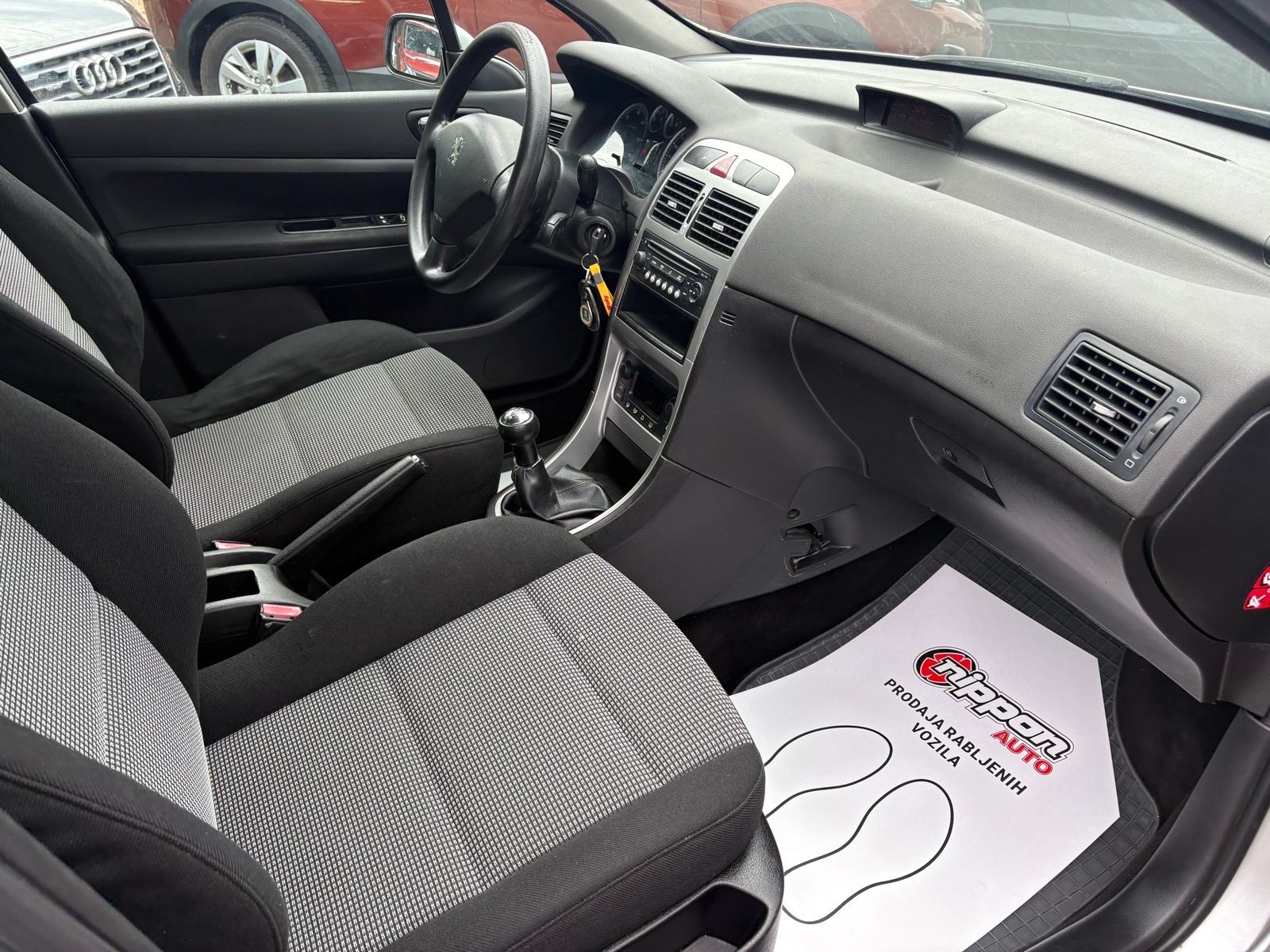 Peugeot 307 1,6 HDi REG:08/2026 - KLIMA - AUTOKREDIT, fotografija 17