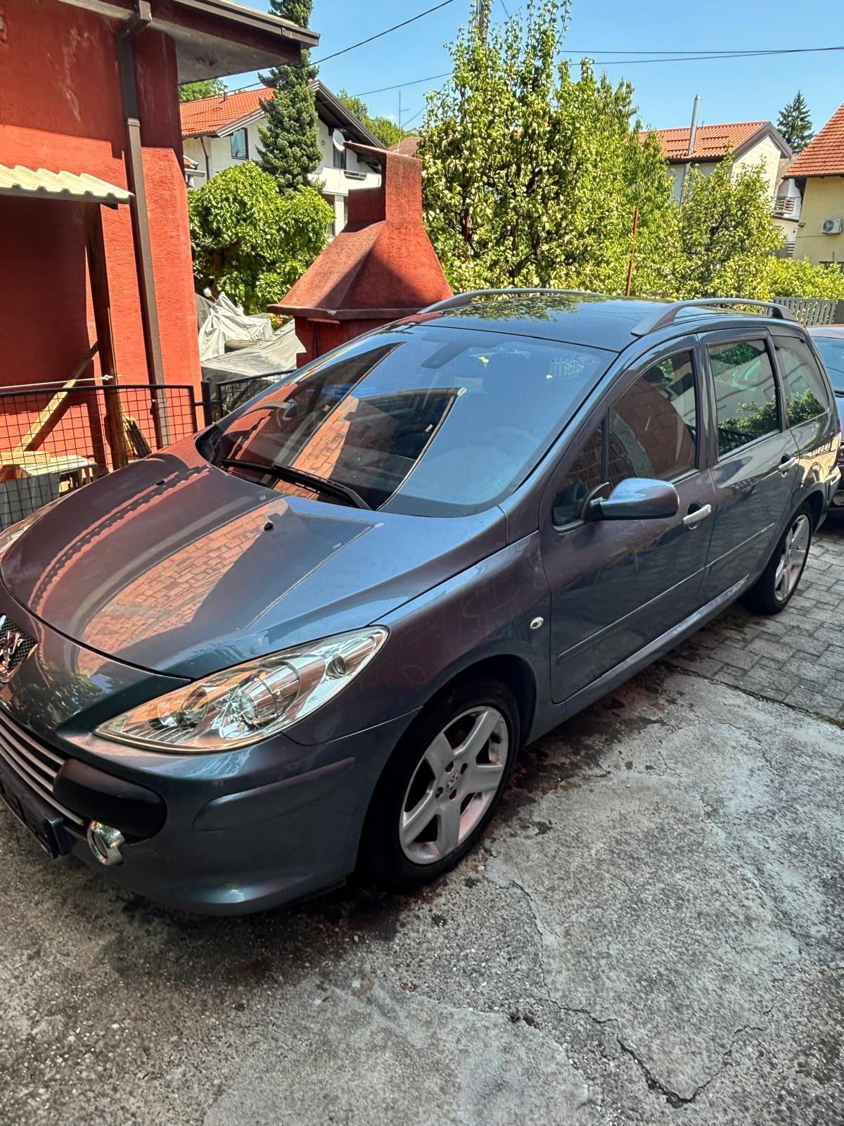 Peugeot 307 SW 1,6 16V HDi, fotografija 4