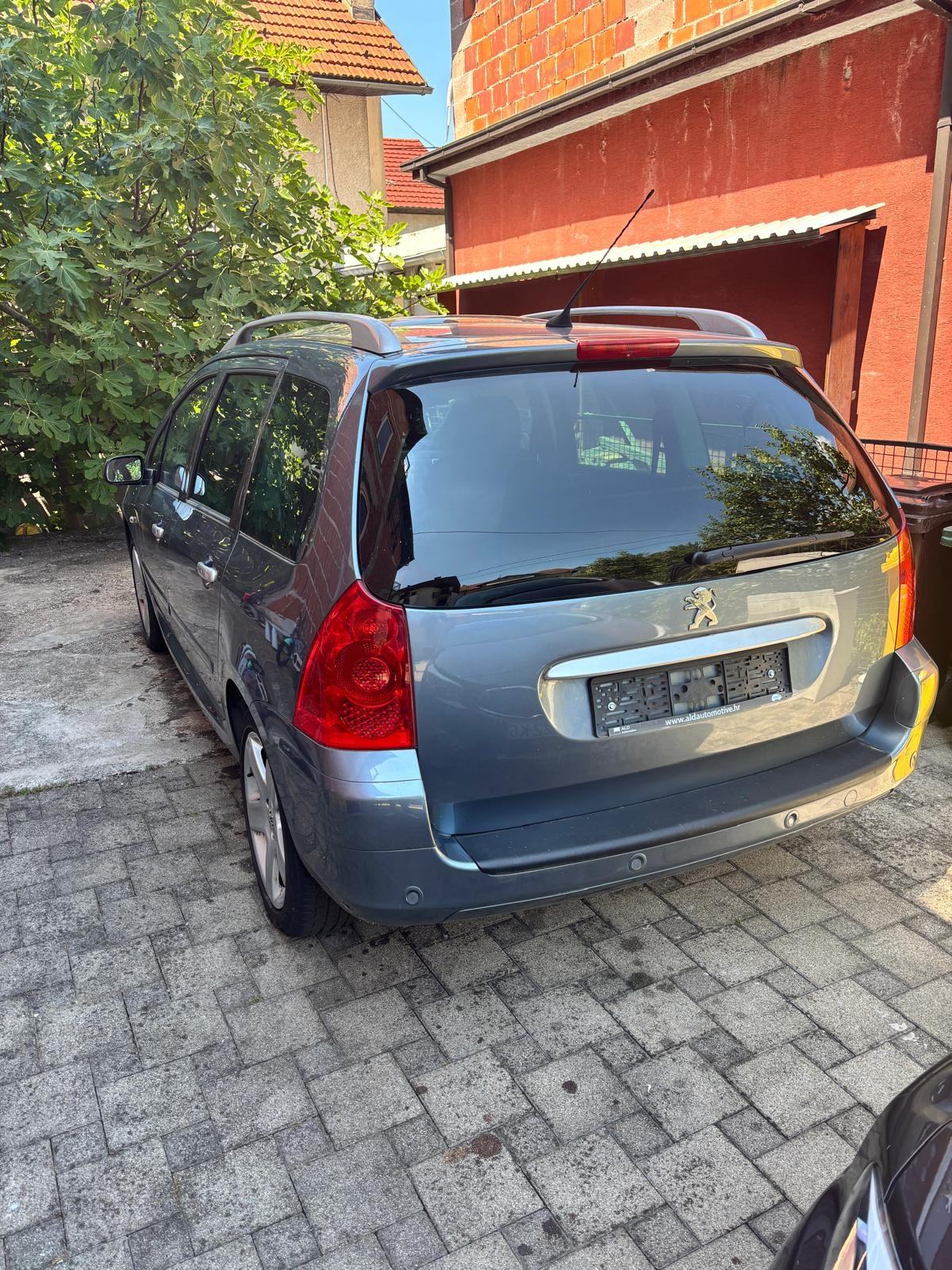 Peugeot 307 SW 1,6 16V HDi, fotografija 3