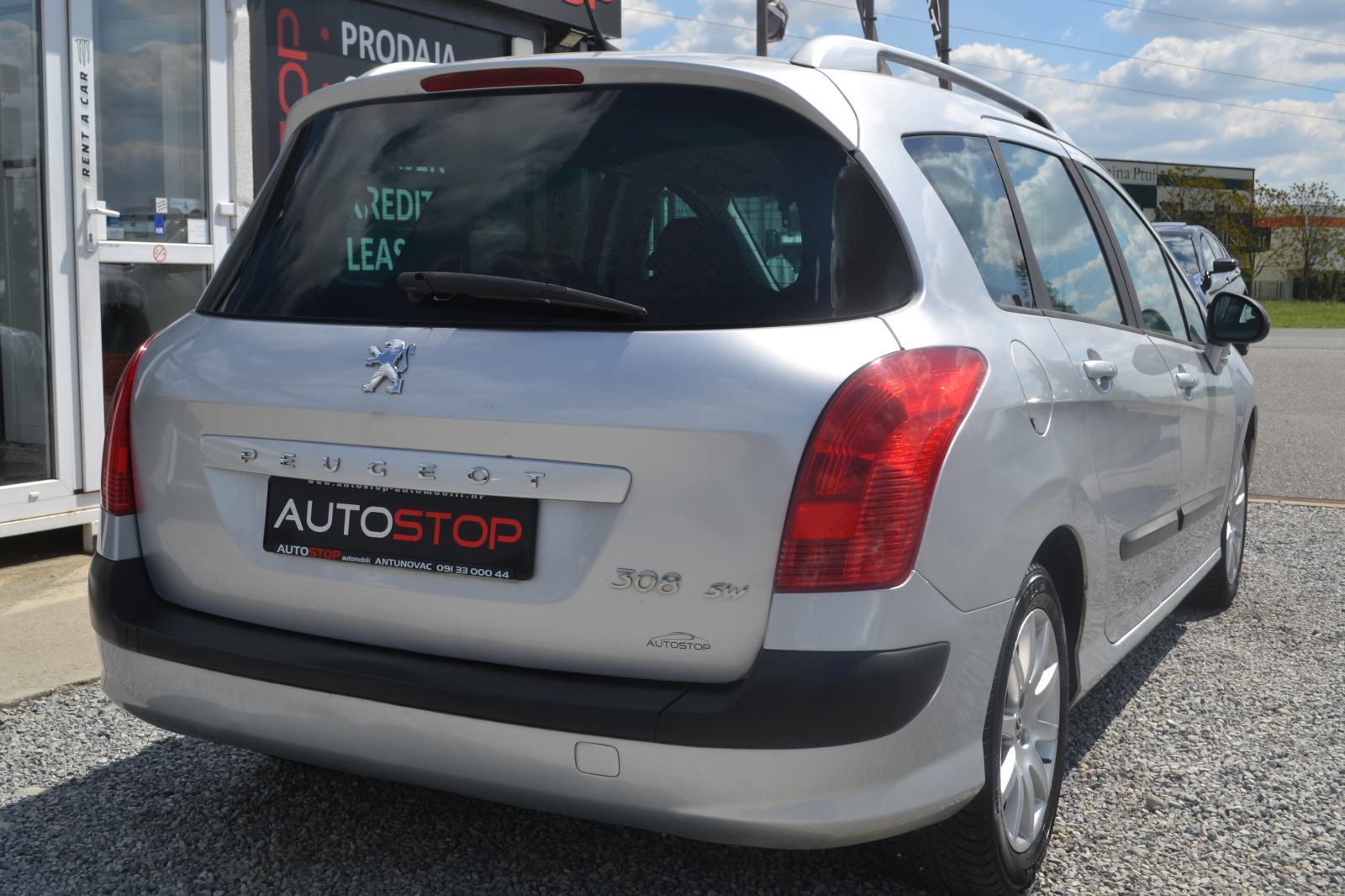 Peugeot 308 SW 1.6 HDI *** MOTOR I LIMARIJA ODLIČNI *** SERVIS ***, fotografija 4