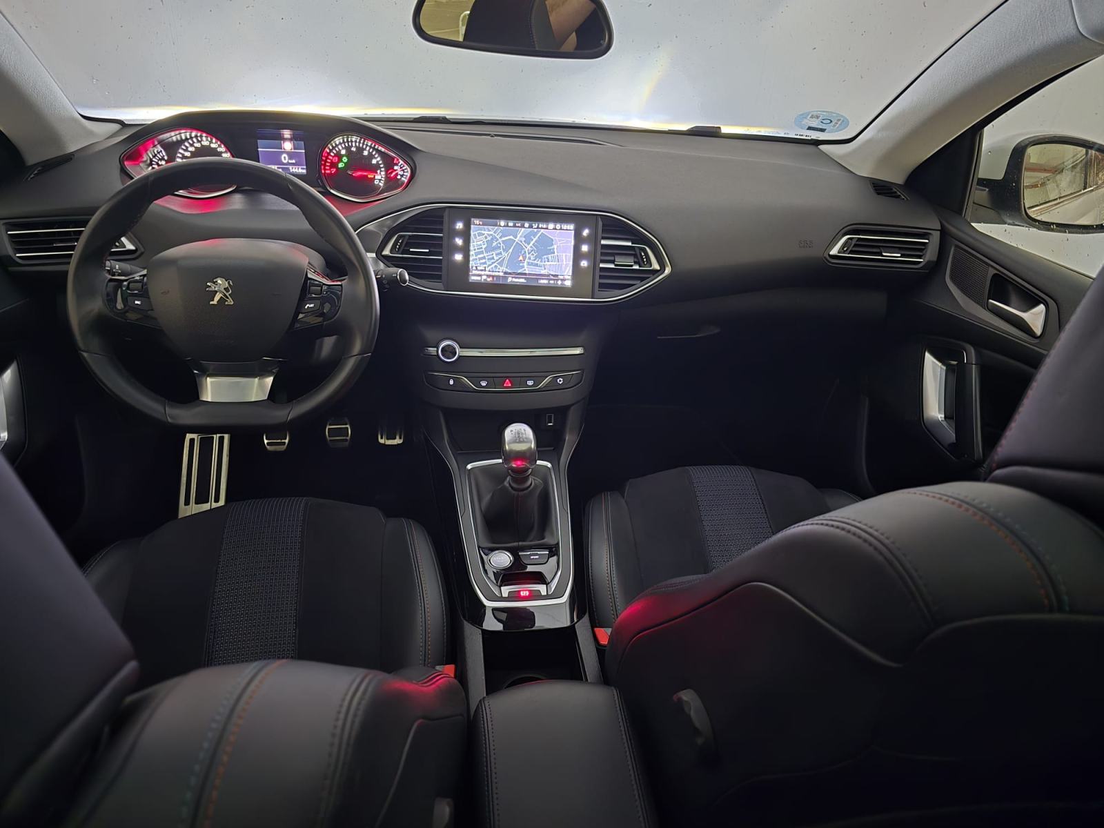 Peugeot 308 1,2 130 KS, TechEdition, Full LED, Veliki servis, Jamstvo!, fotografija 12