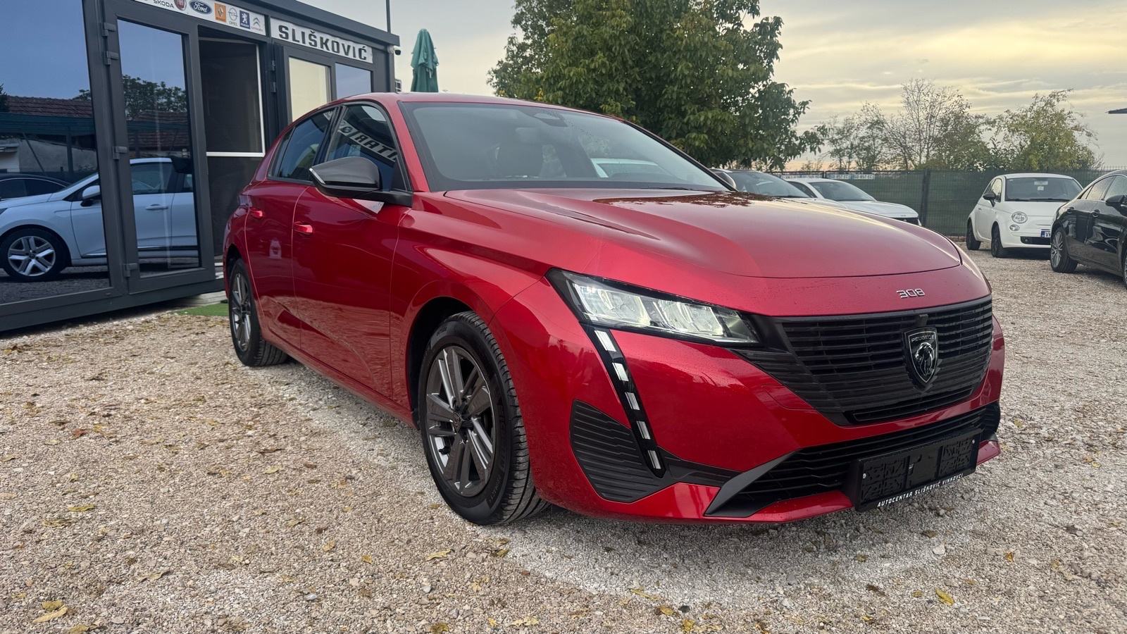 Peugeot 308 1,2 Active/Aut/Led/Navi/Leasing/Jamstvo, fotografija 1