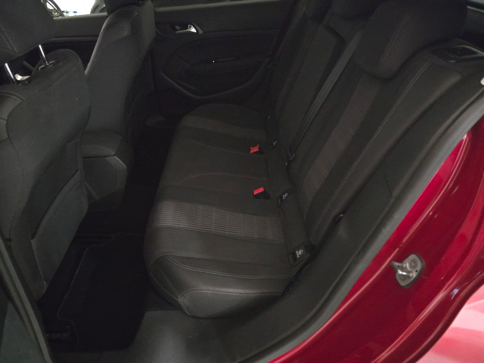 Peugeot 308 1,2 Allure, Puno opreme, Veliki servis, Jamstvo!, fotografija 15