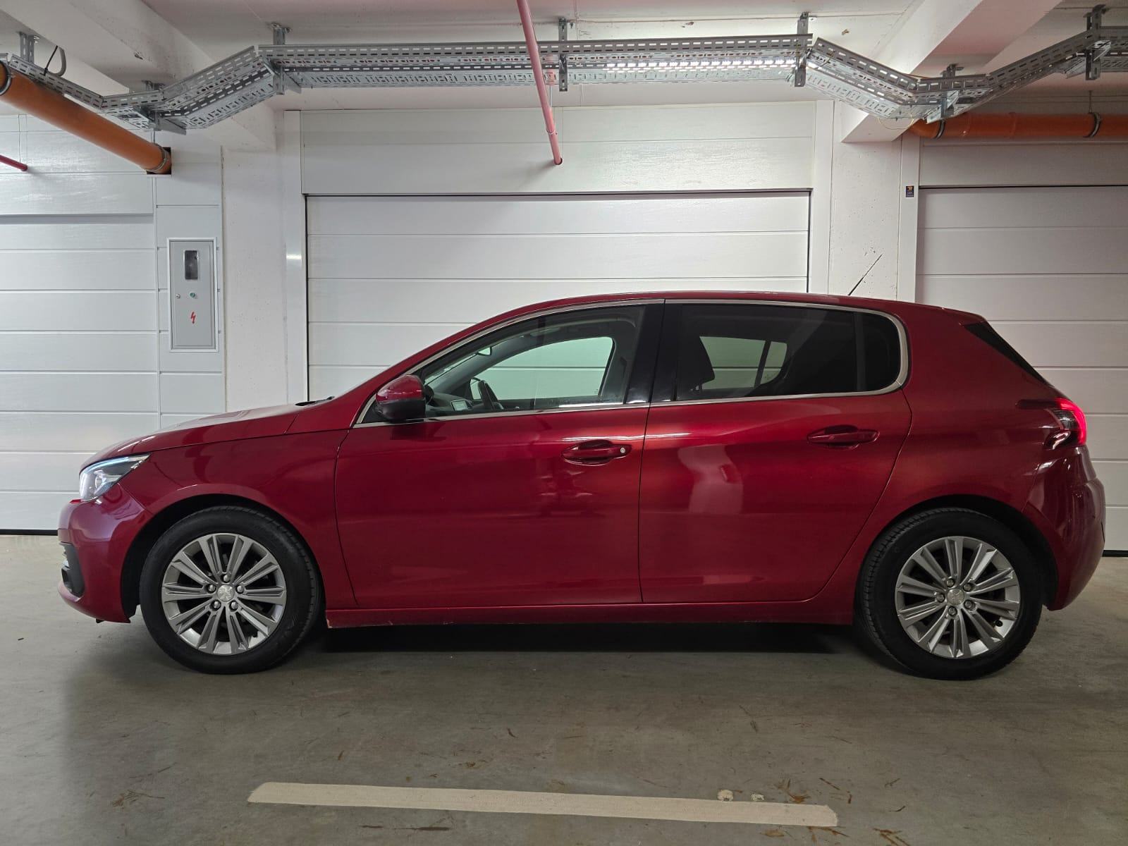 Peugeot 308 1,2 Allure, Puno opreme, Veliki servis, Jamstvo!, fotografija 2