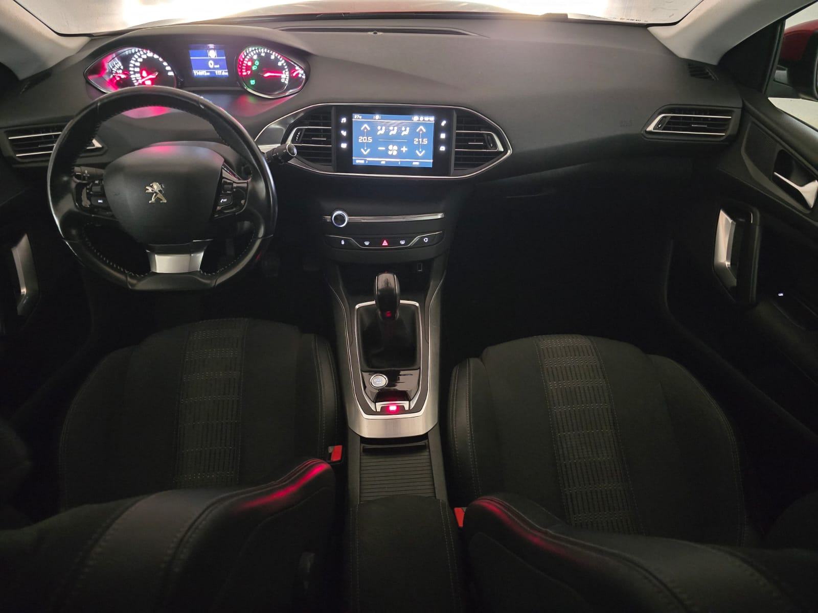 Peugeot 308 1,2 Allure, Puno opreme, Veliki servis, Jamstvo!, fotografija 10