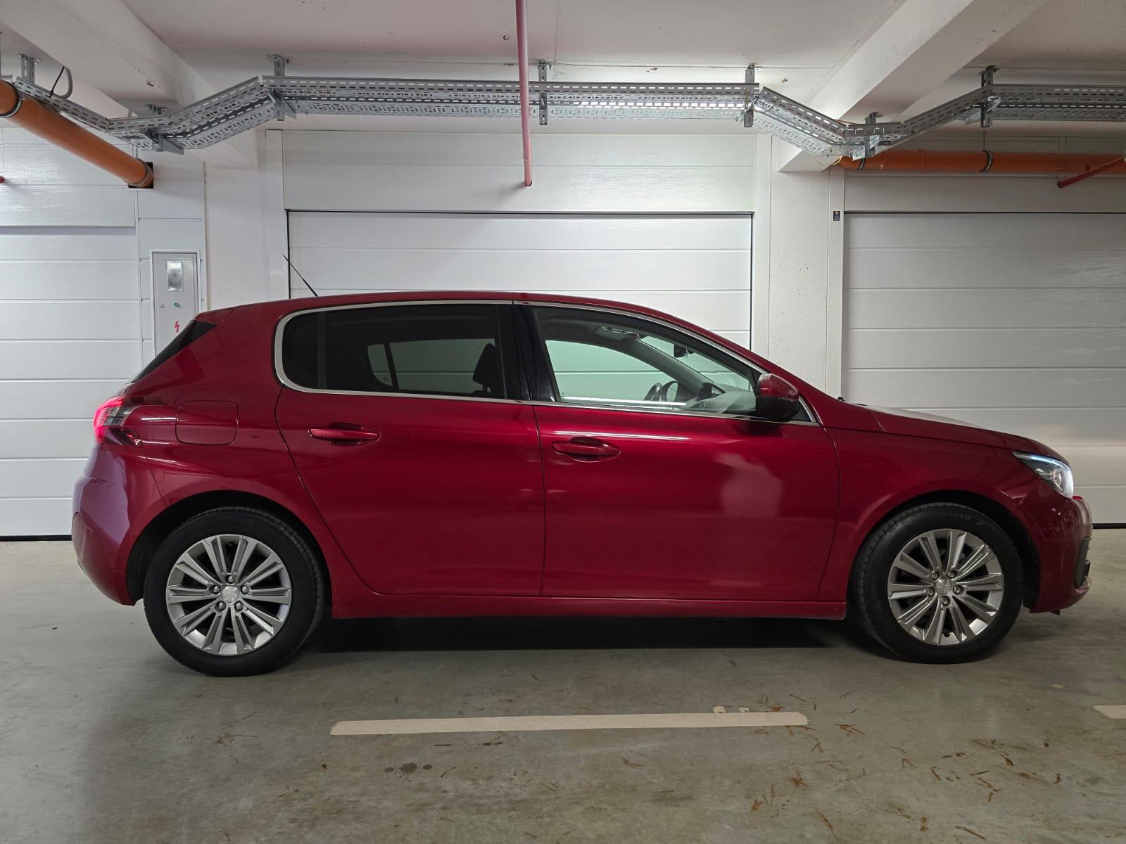 Peugeot 308 1,2 Allure, Puno opreme, Veliki servis, Jamstvo!, fotografija 5