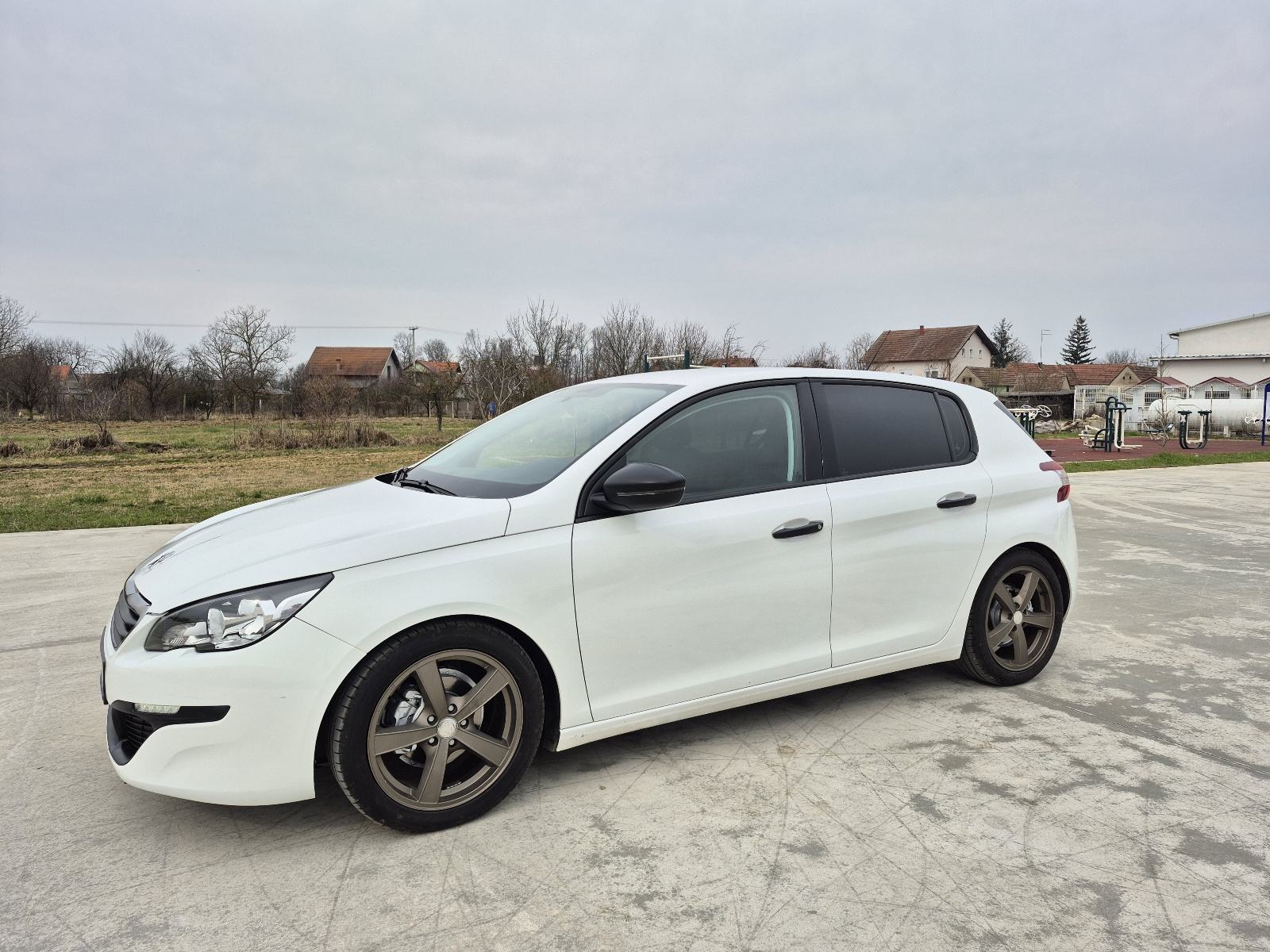 Peugeot 308 1,2 Benzin Reg:11/26,Klima,park senzori,alu17, fotografija 2