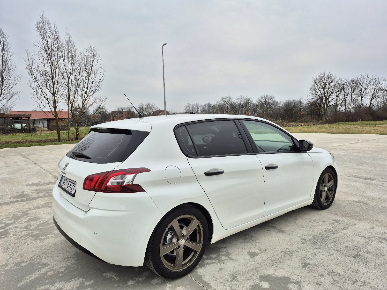 Peugeot 308 1,2 Benzin Reg:11/26,Klima,park senzori,alu17, fotografija 8