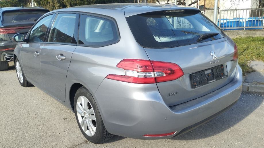 Peugeot 308 1,2 e-THP, fotografija 6